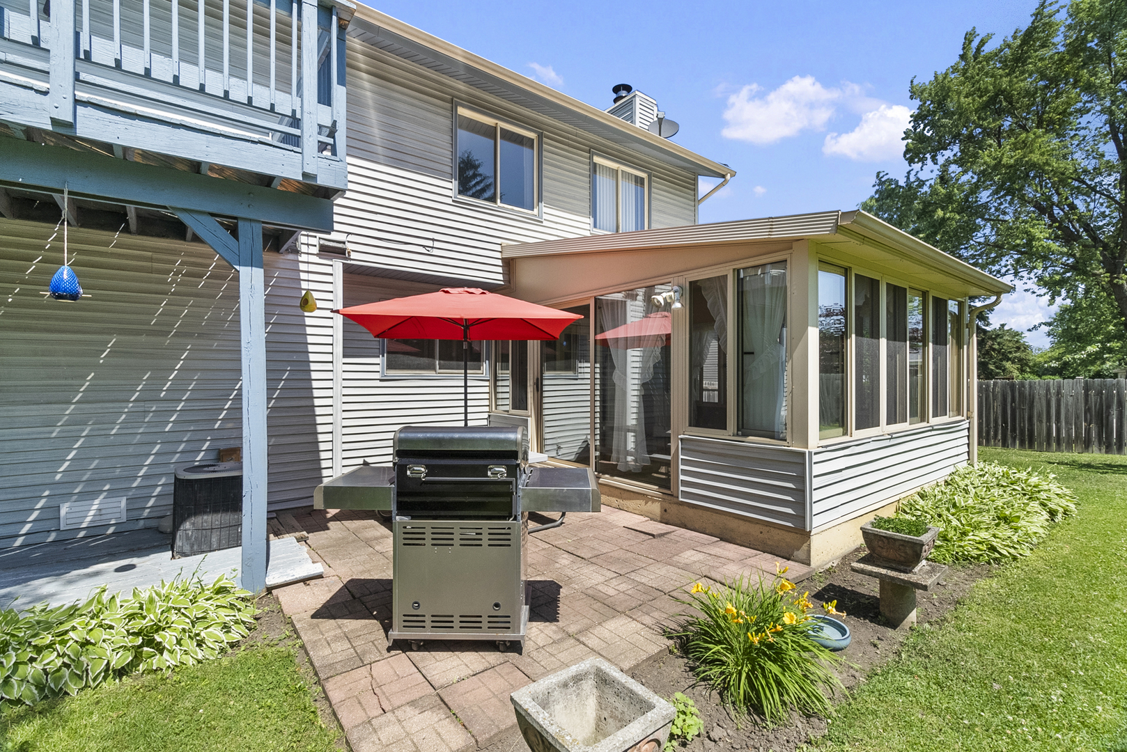 211 N Oltendorf Road, Streamwood, IL 60107