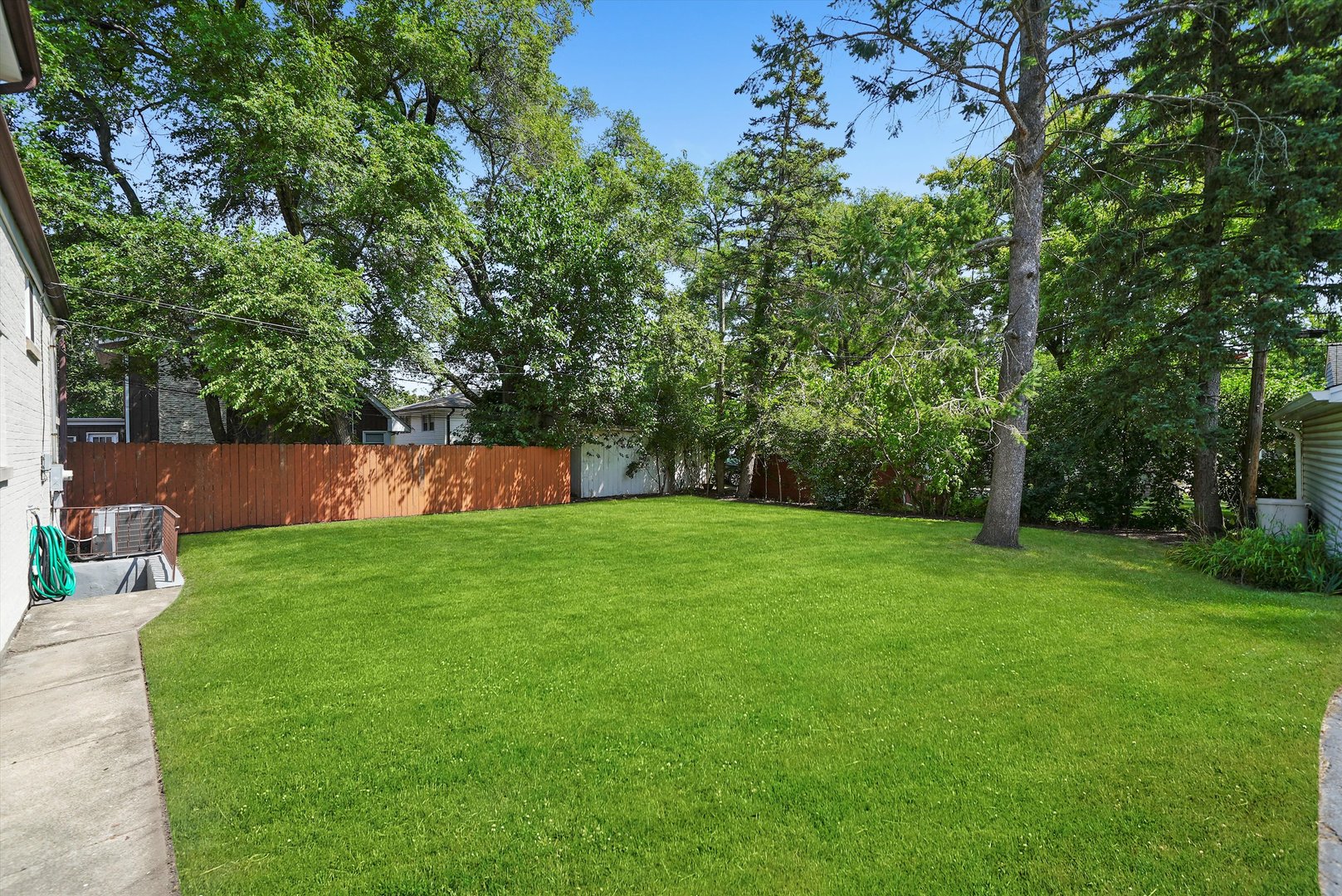 141 N Peck Avenue, La Grange, IL 60525