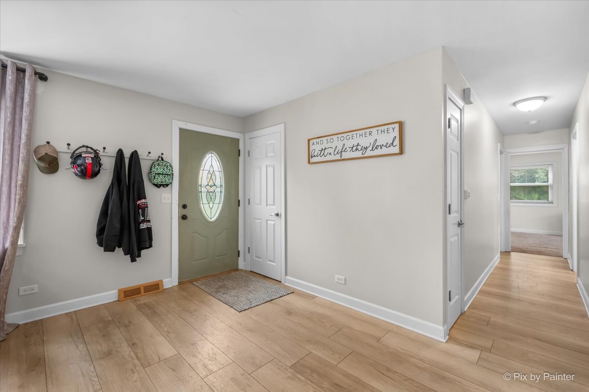 9520 Stacy Lane, Union, IL 60180