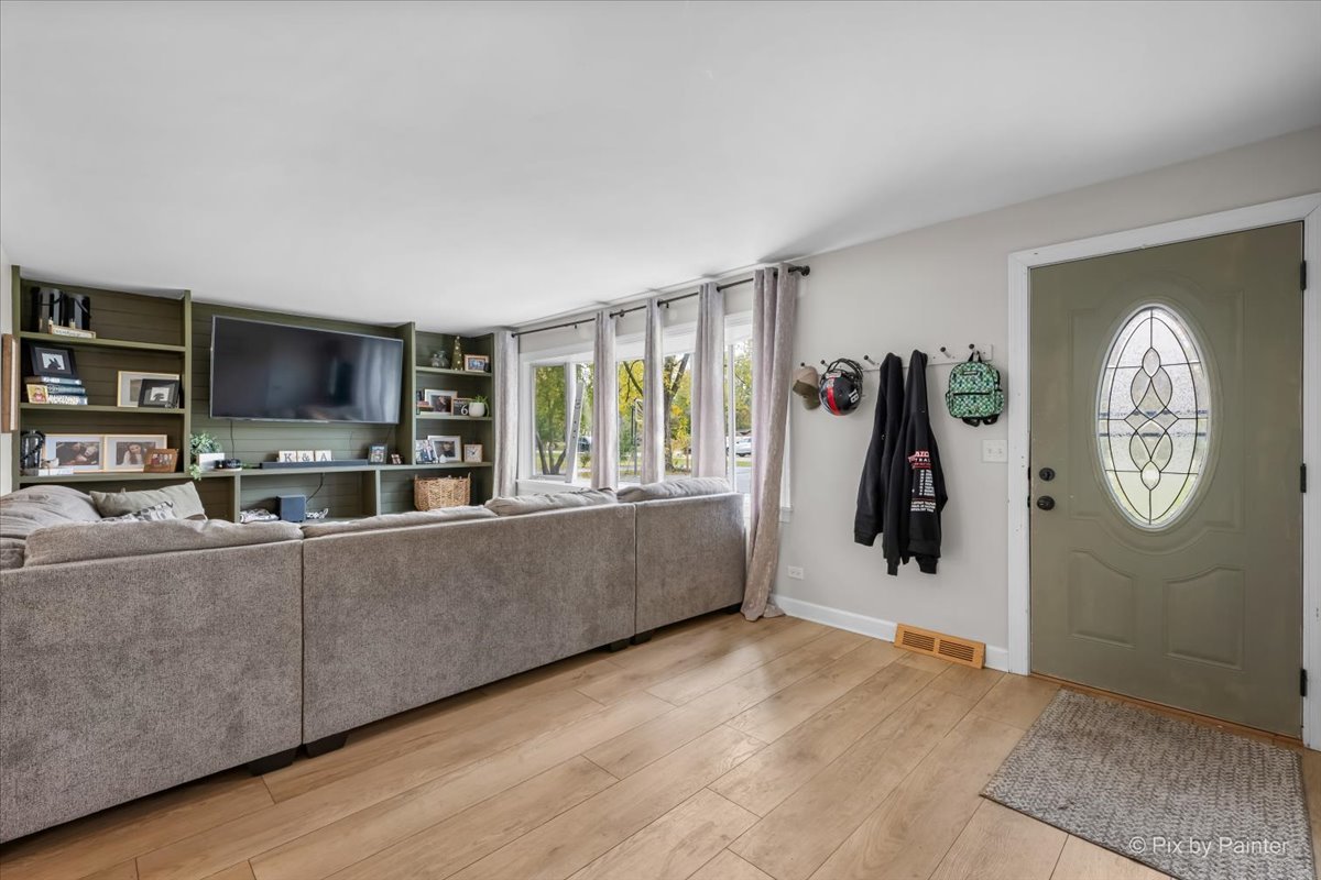 9520 Stacy Lane, Union, IL 60180