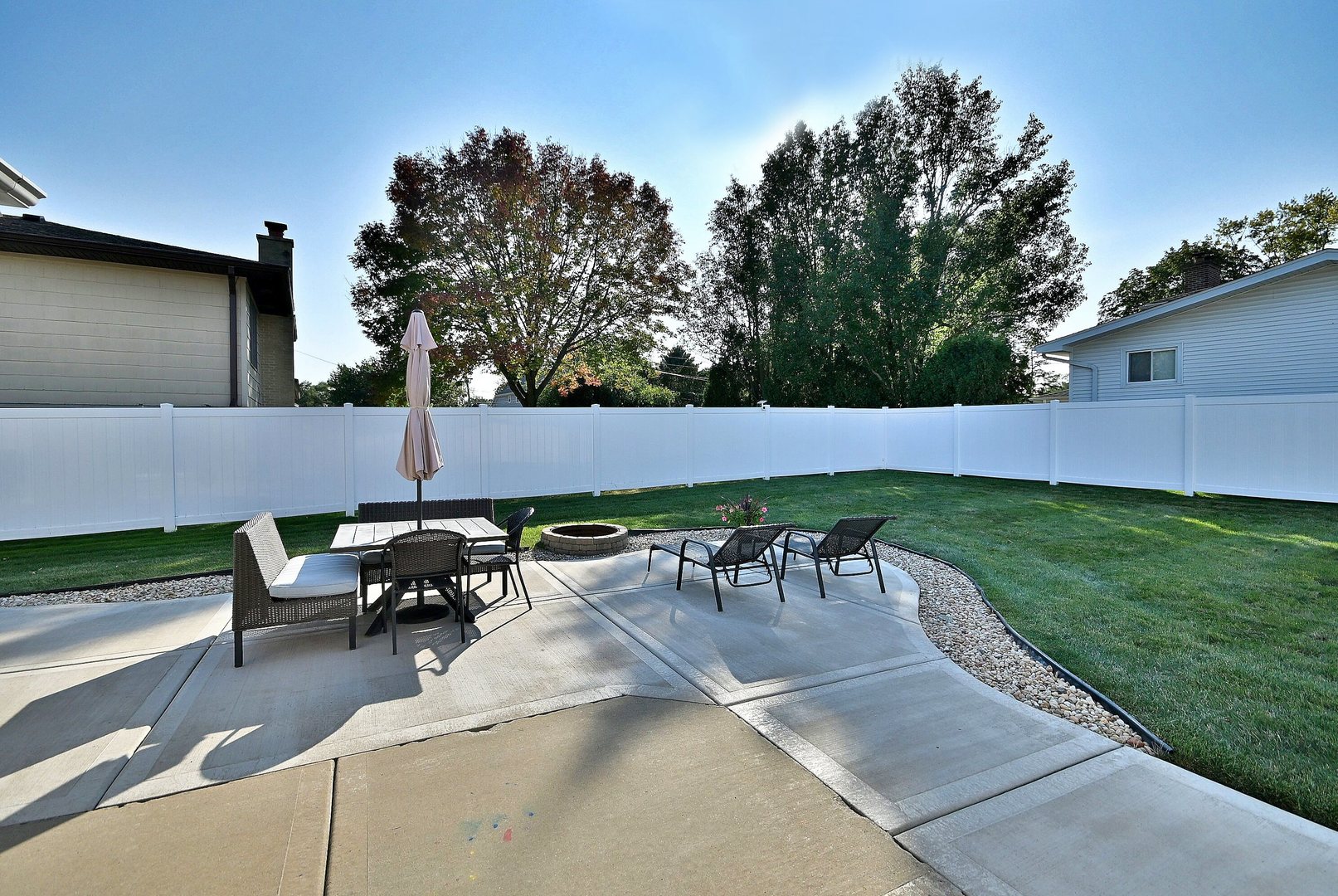 21W181 NORTH Lane, Itasca, IL 60143