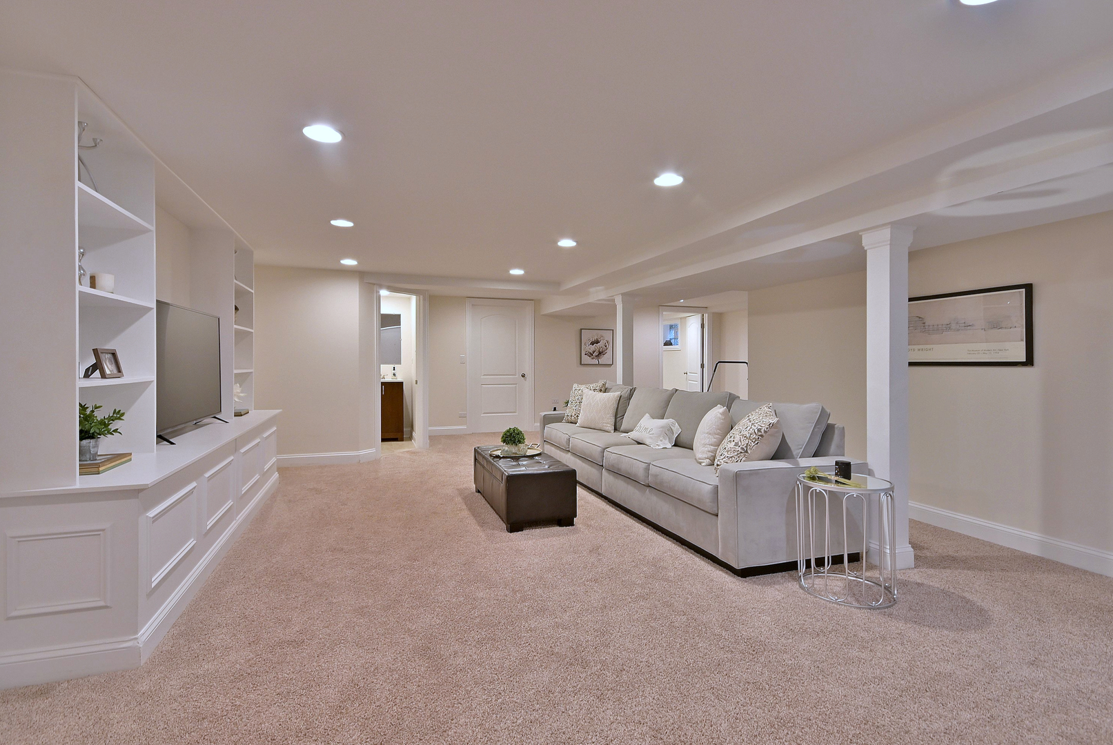 21W181 NORTH Lane, Itasca, IL 60143