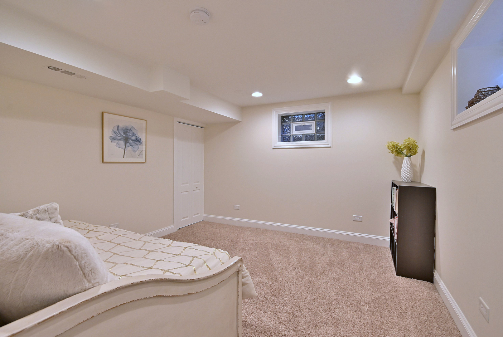 21W181 NORTH Lane, Itasca, IL 60143