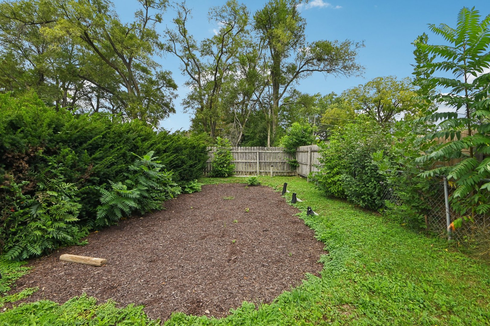 39161 N Holdridge Avenue, Beach Park, IL 60099