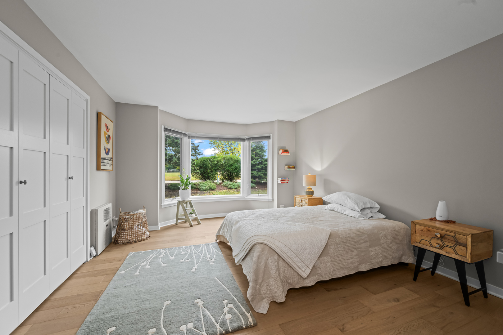 2300 Windsor Mall Court #1F, Park Ridge, IL 60068