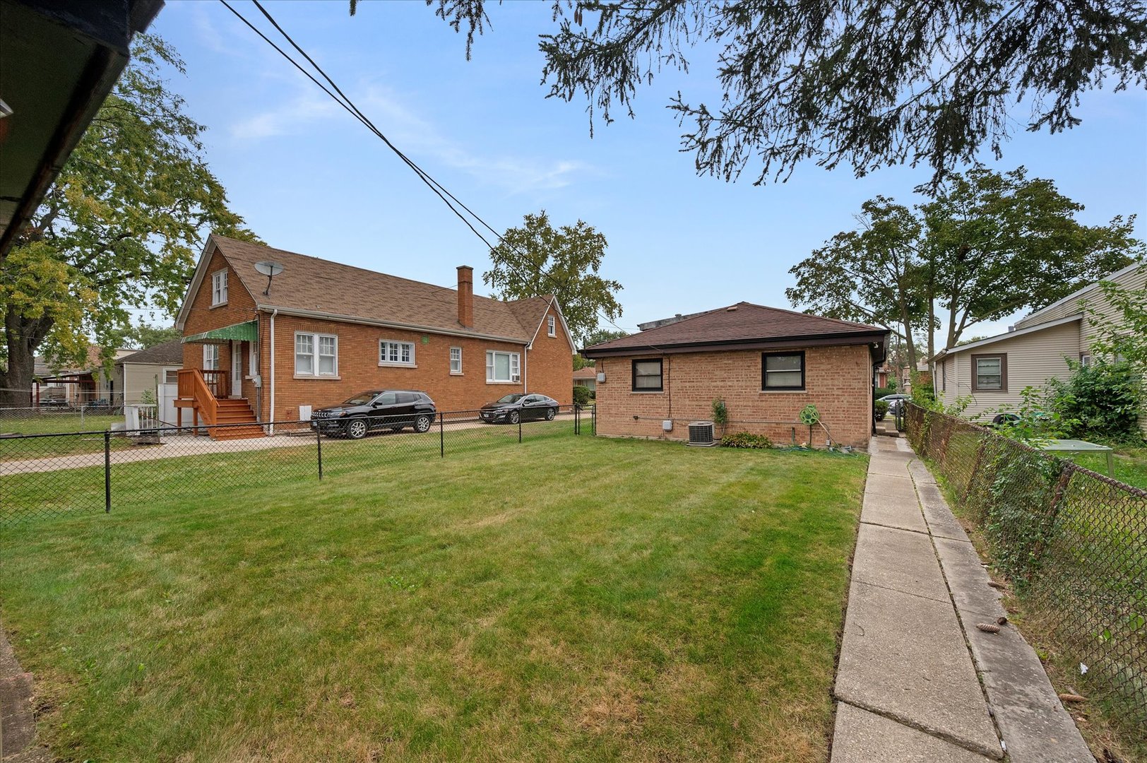 12356 S Carpenter Street, Calumet Park, IL 60827
