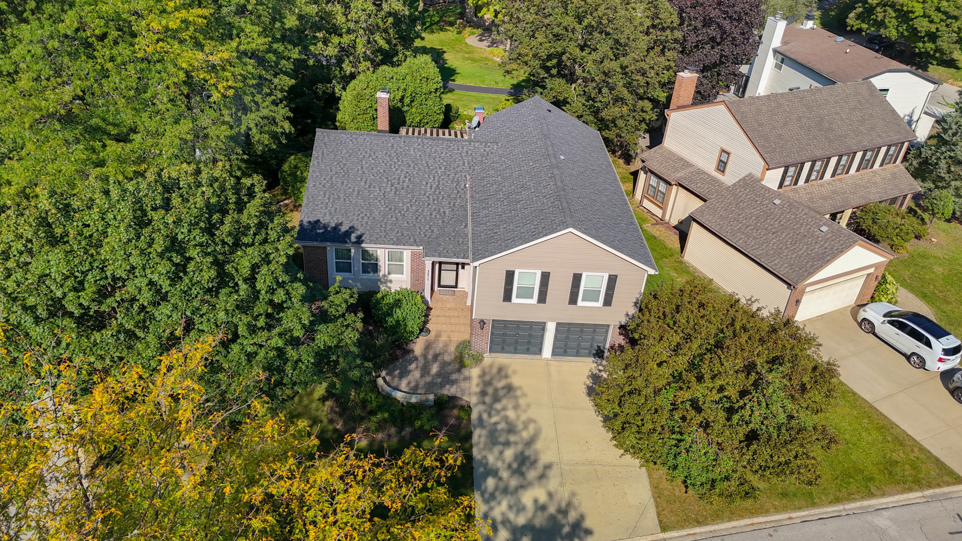 2671 Longview Drive, Lisle, IL 60532