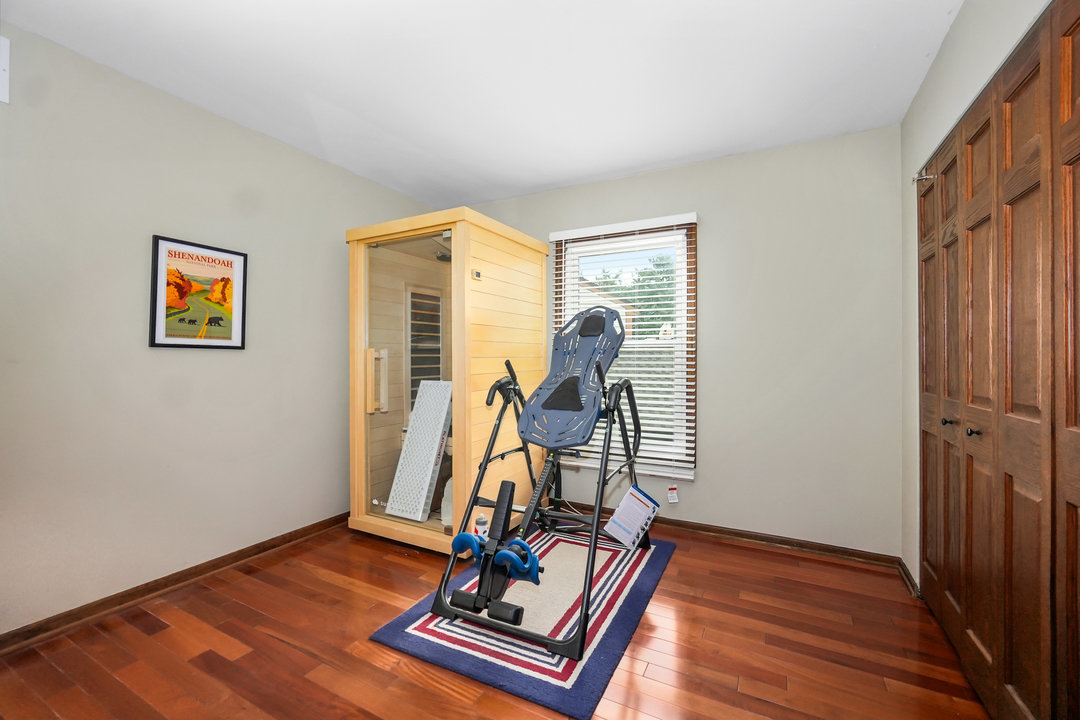 2671 Longview Drive, Lisle, IL 60532