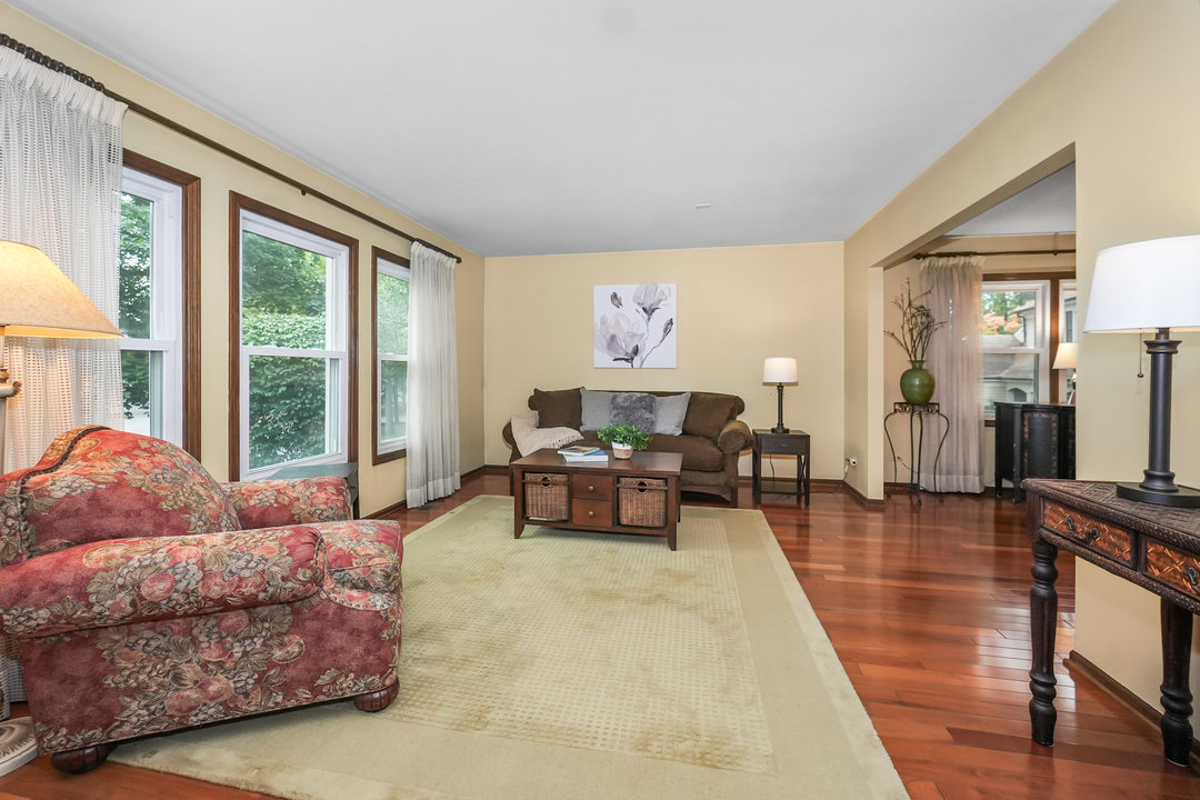 2671 Longview Drive, Lisle, IL 60532