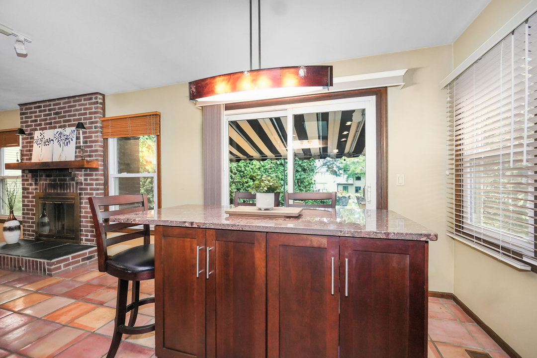 2671 Longview Drive, Lisle, IL 60532