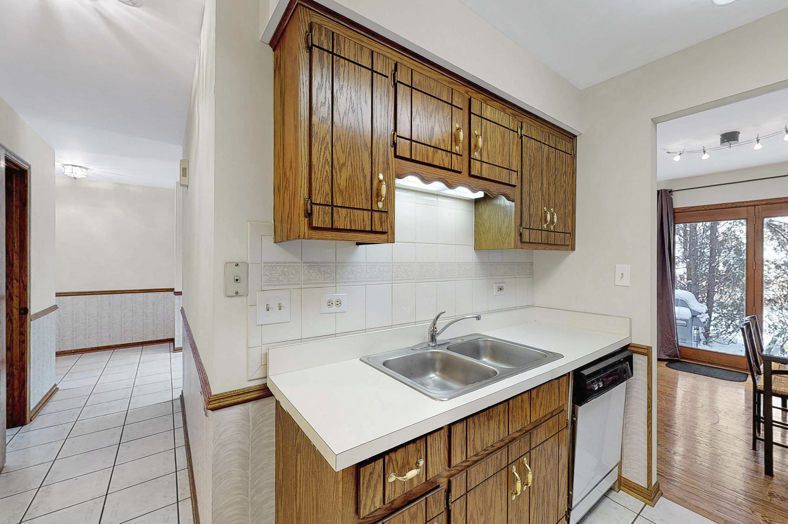 19613 Cambridge Drive, Mokena, IL 60448