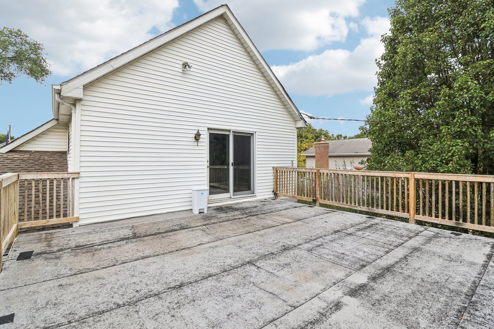 1039 S School Street, Lombard, IL 60148