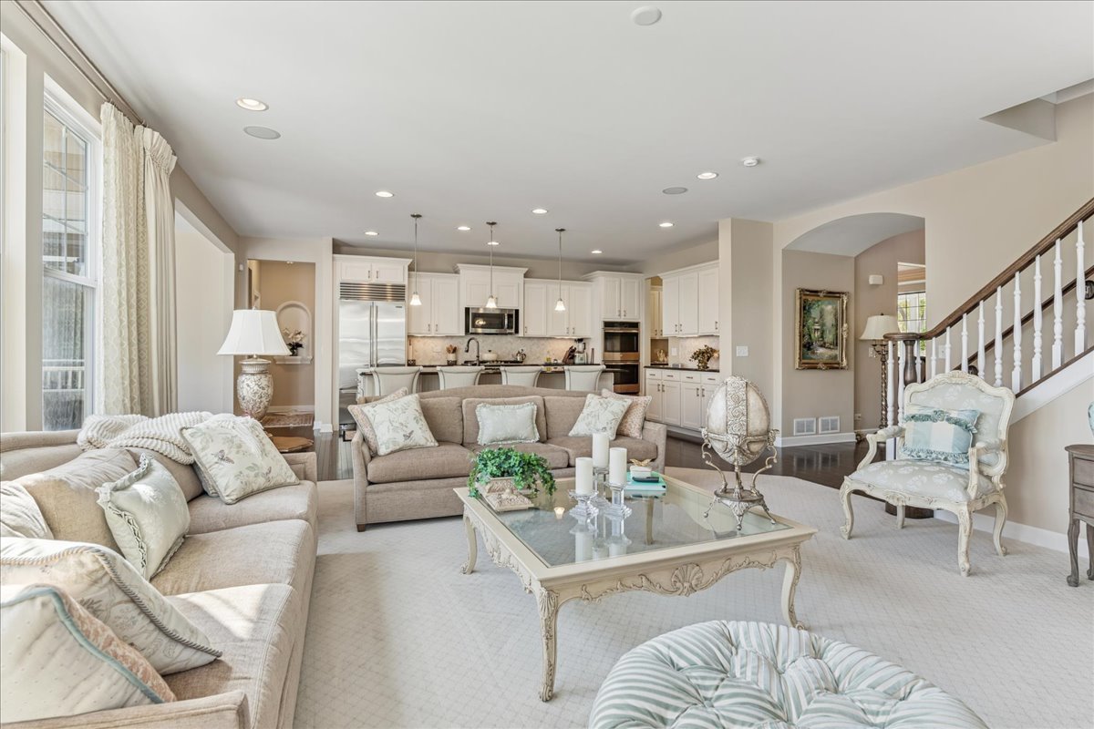 23561 N Sanctuary Club Drive, Kildeer, IL 60047