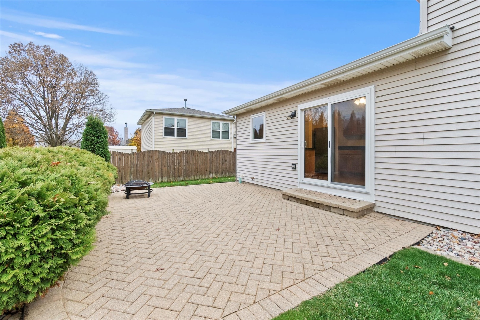 186 Chestnut Lane, Bolingbrook, IL 60490