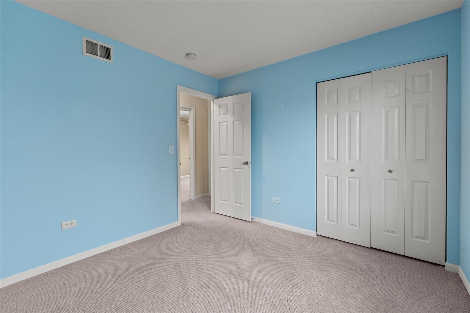 186 Chestnut Lane, Bolingbrook, IL 60490