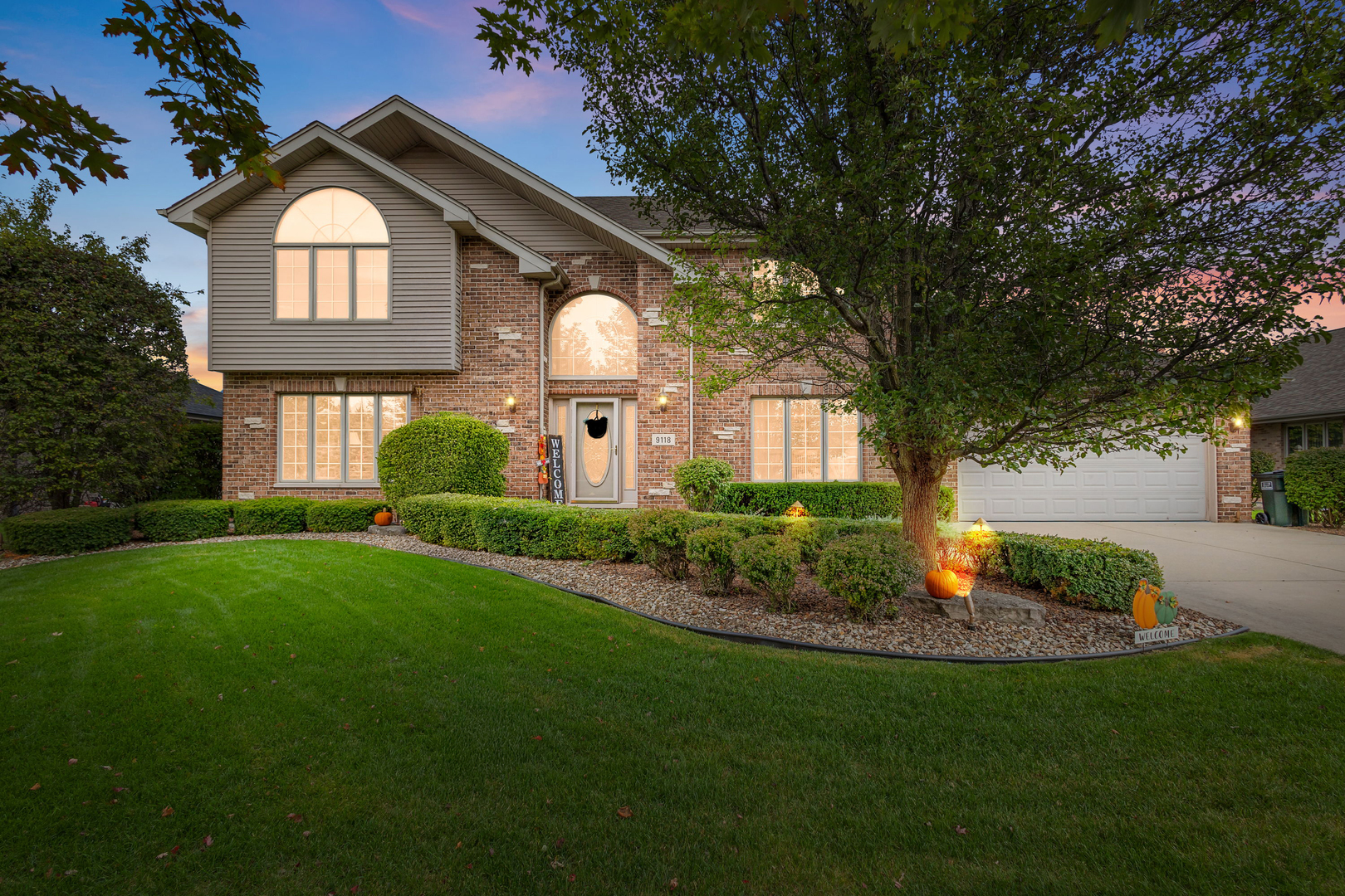 9118 Glenshire Street, Tinley Park, IL 60487