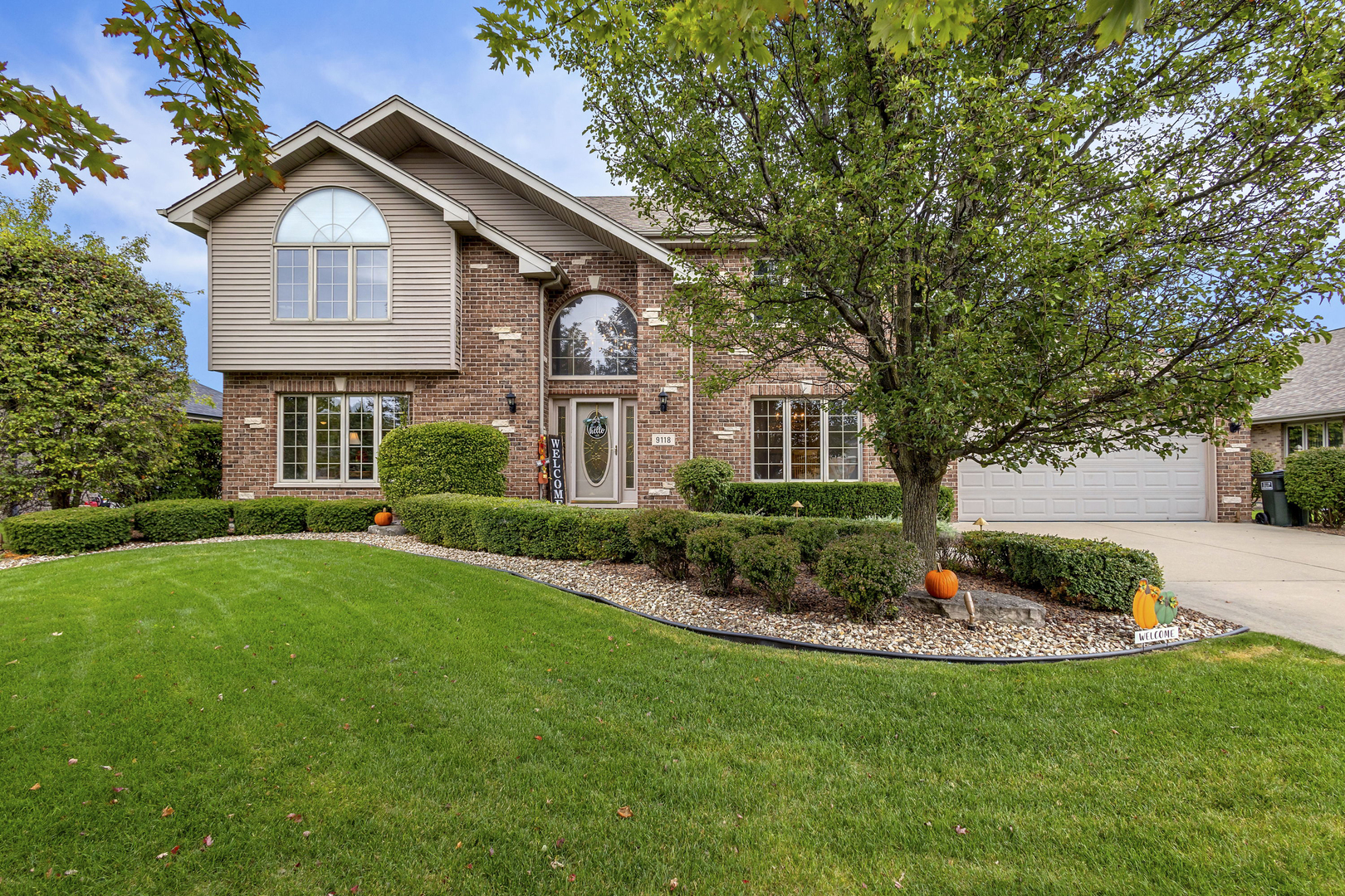 9118 Glenshire Street, Tinley Park, IL 60487