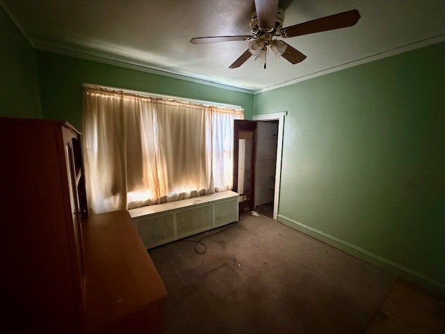 8242 S Rhodes Avenue, Chicago, IL 60619