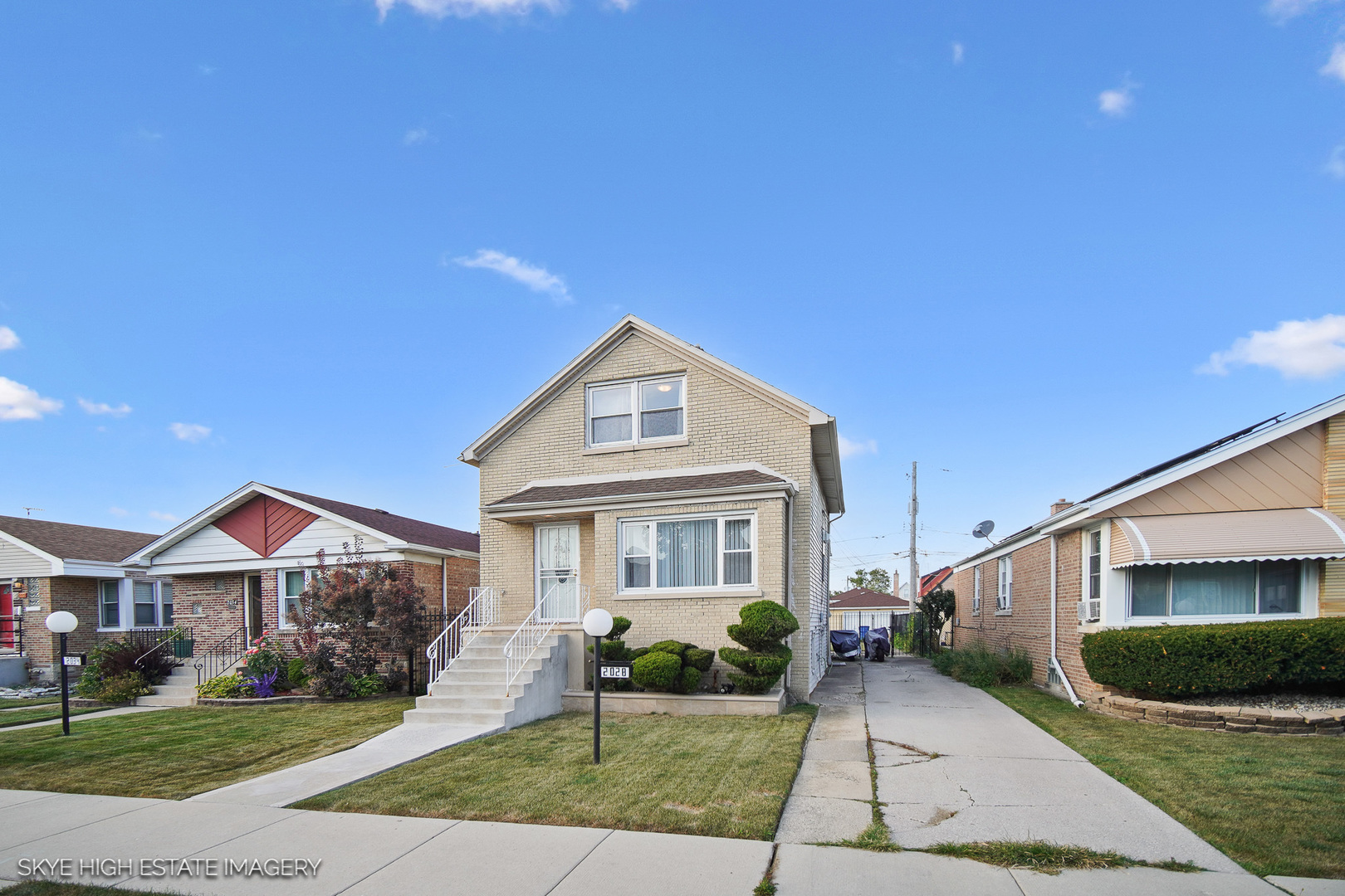 2028 W 80th Street, Chicago, IL 60620