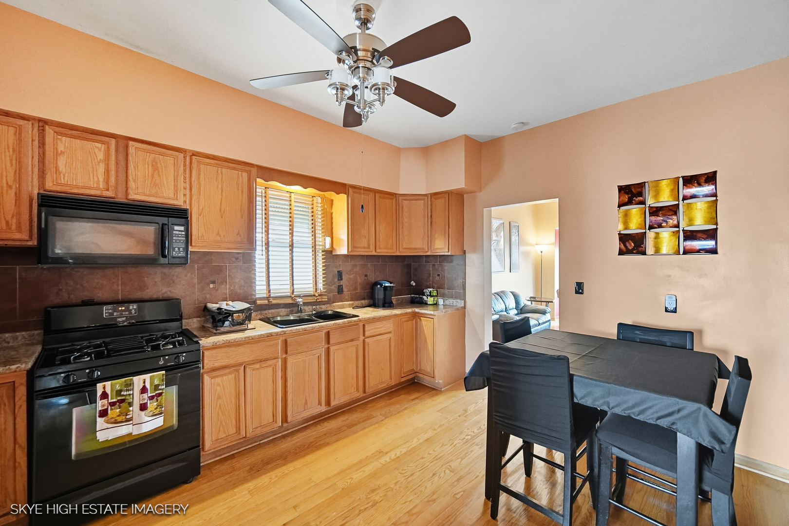 2028 W 80th Street, Chicago, IL 60620