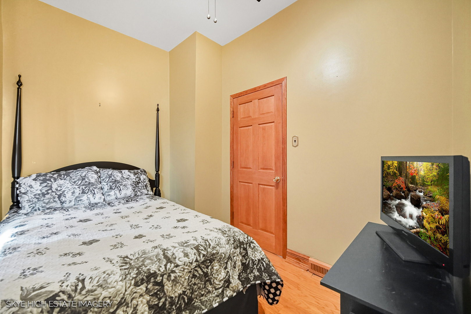 2028 W 80th Street, Chicago, IL 60620