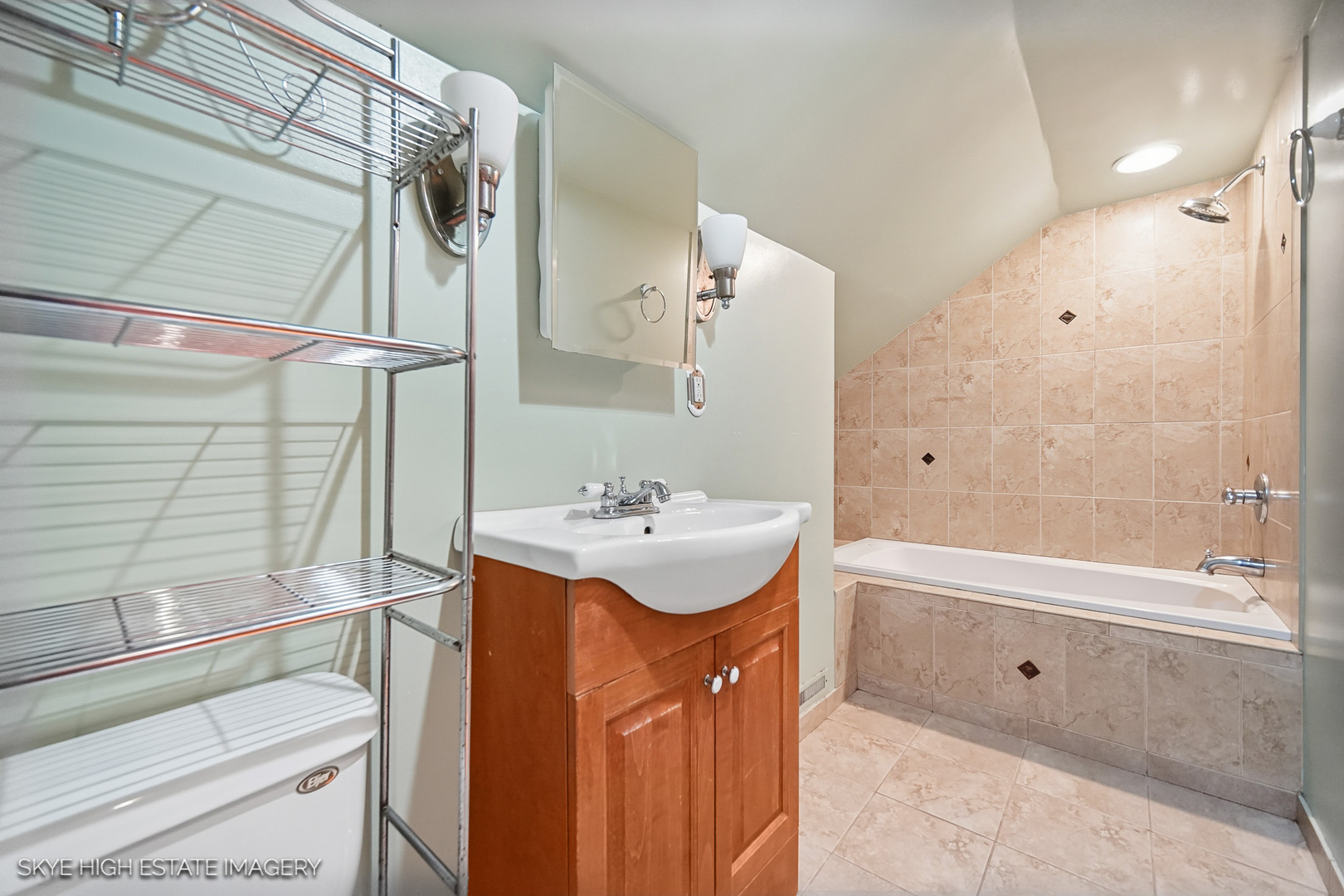 2028 W 80th Street, Chicago, IL 60620