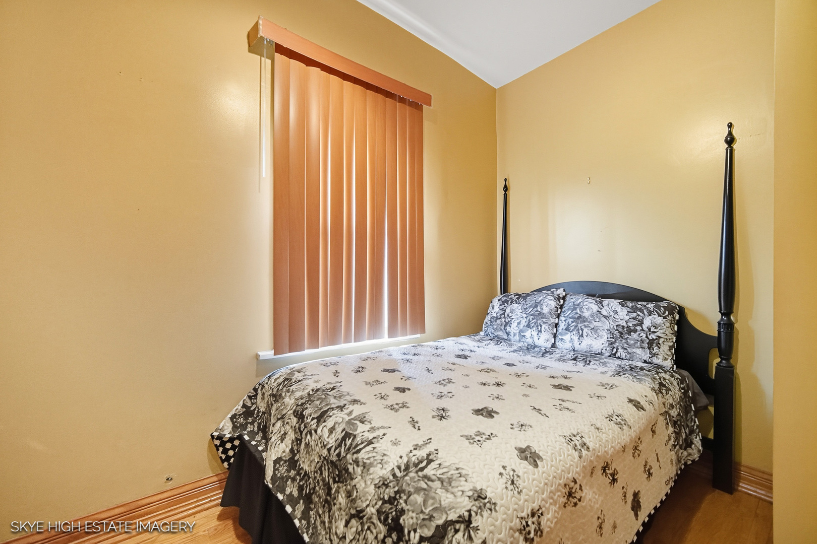 2028 W 80th Street, Chicago, IL 60620