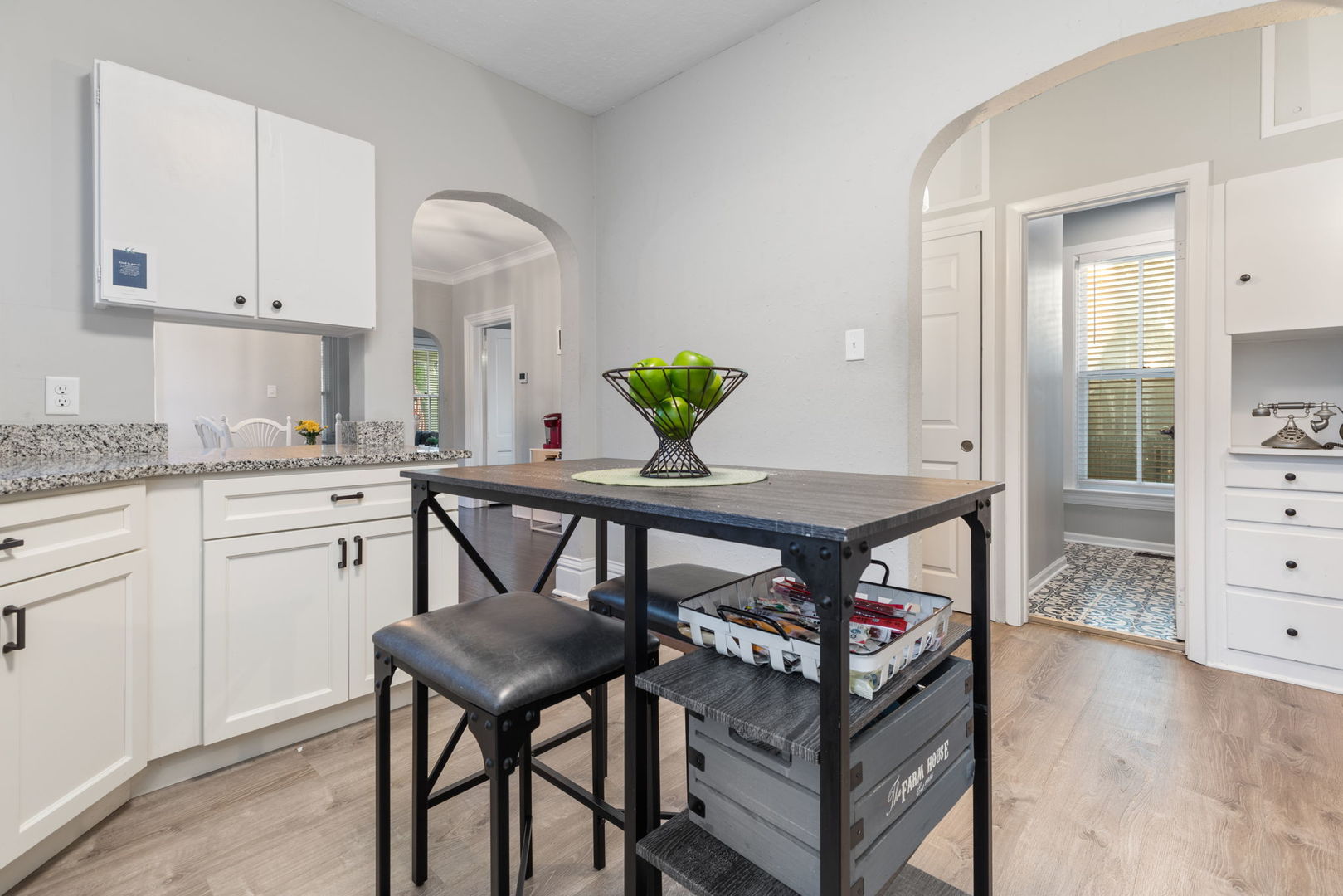 113 E Ottawa Street, Sycamore, IL 60178