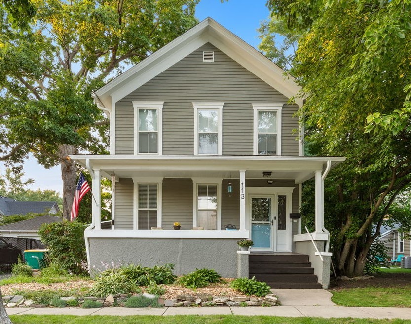 113 E Ottawa Street, Sycamore, IL 60178