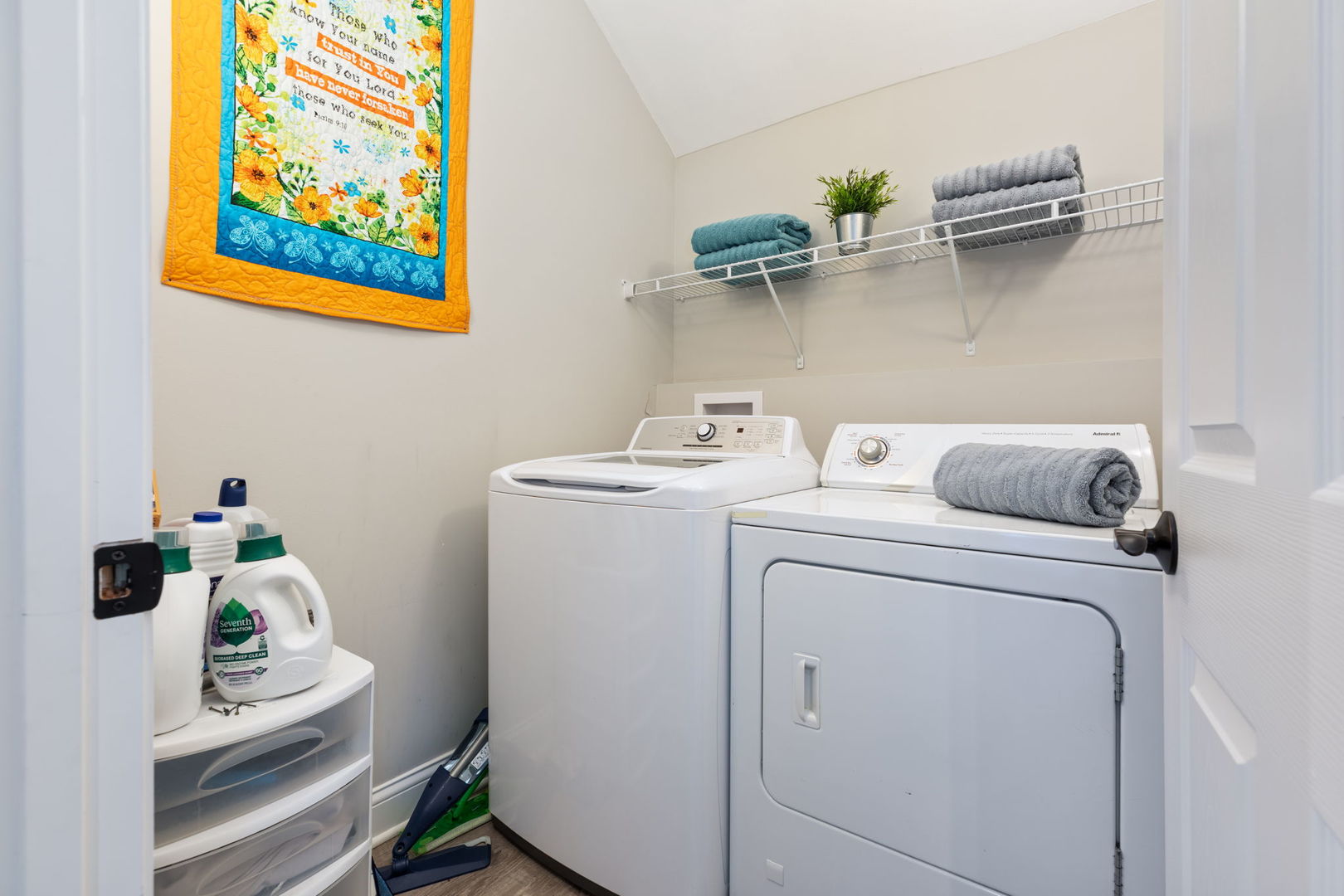 113 E Ottawa Street, Sycamore, IL 60178