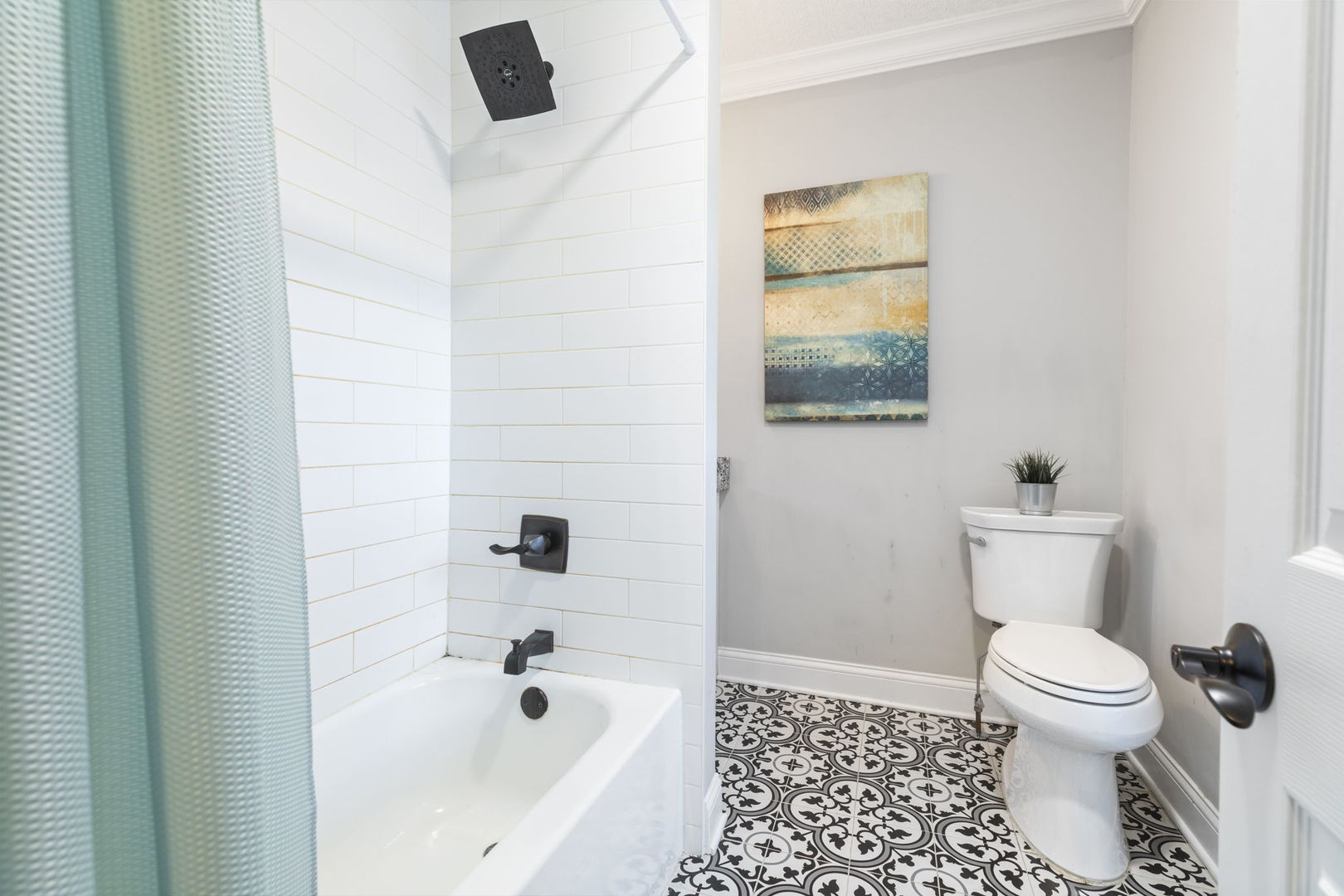 113 E Ottawa Street, Sycamore, IL 60178