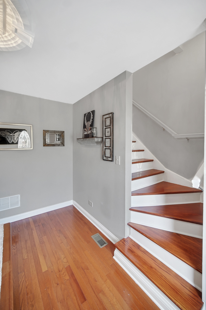 9348 S Green Street, Chicago, IL 60620