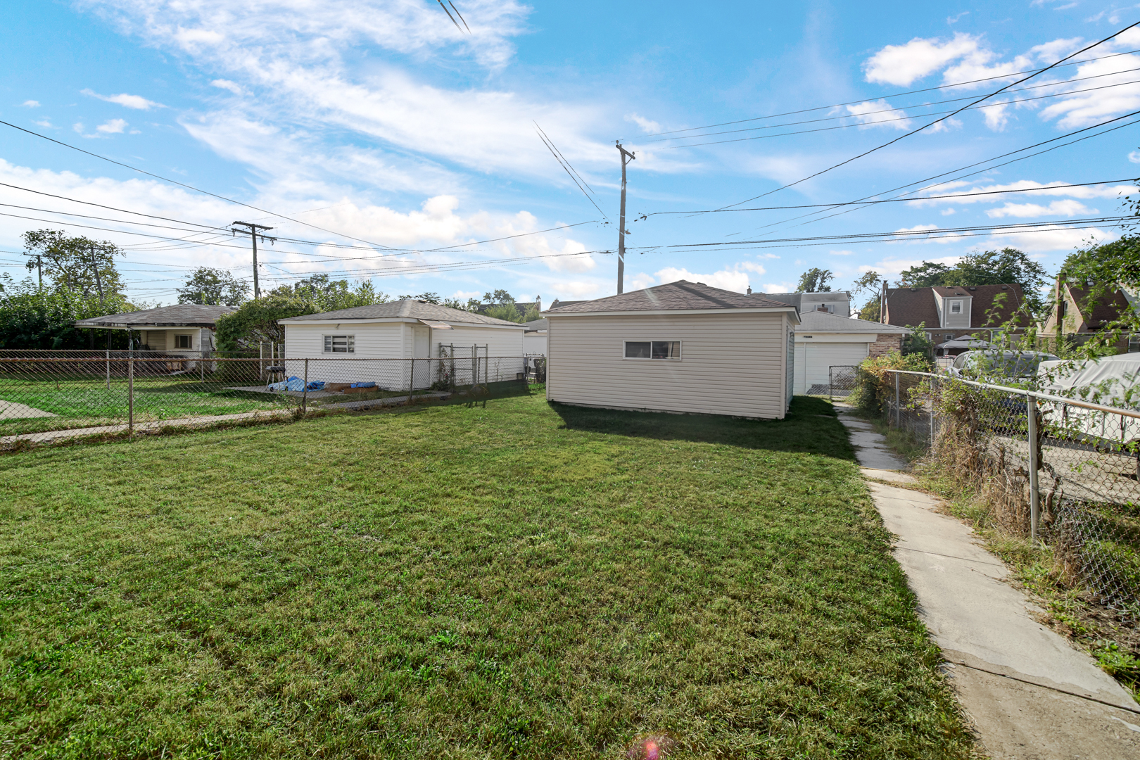 9348 S Green Street, Chicago, IL 60620