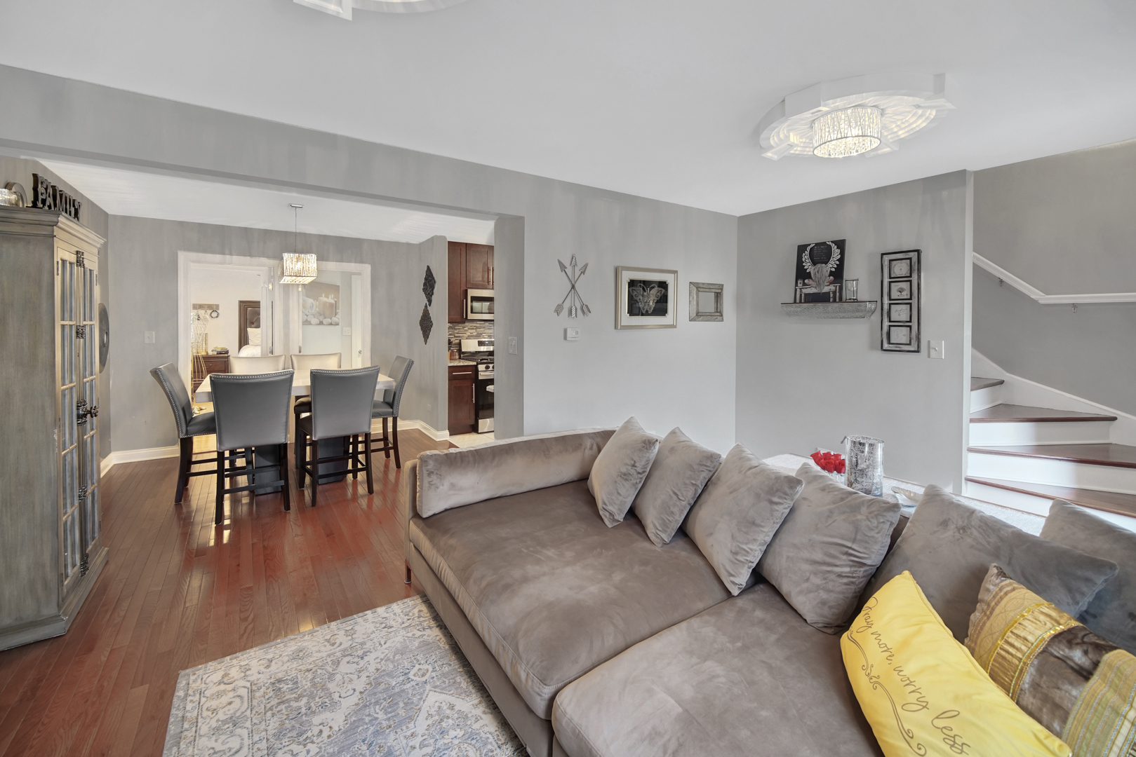 9348 S Green Street, Chicago, IL 60620