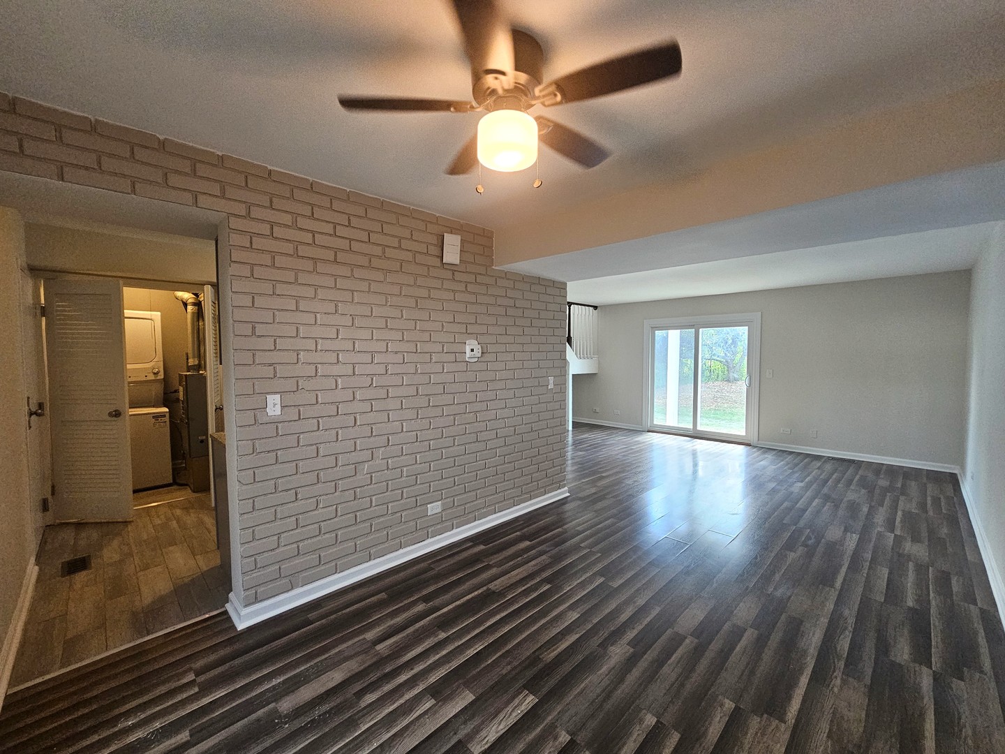 307 E Alpine Drive, Glendale Heights, IL 60139