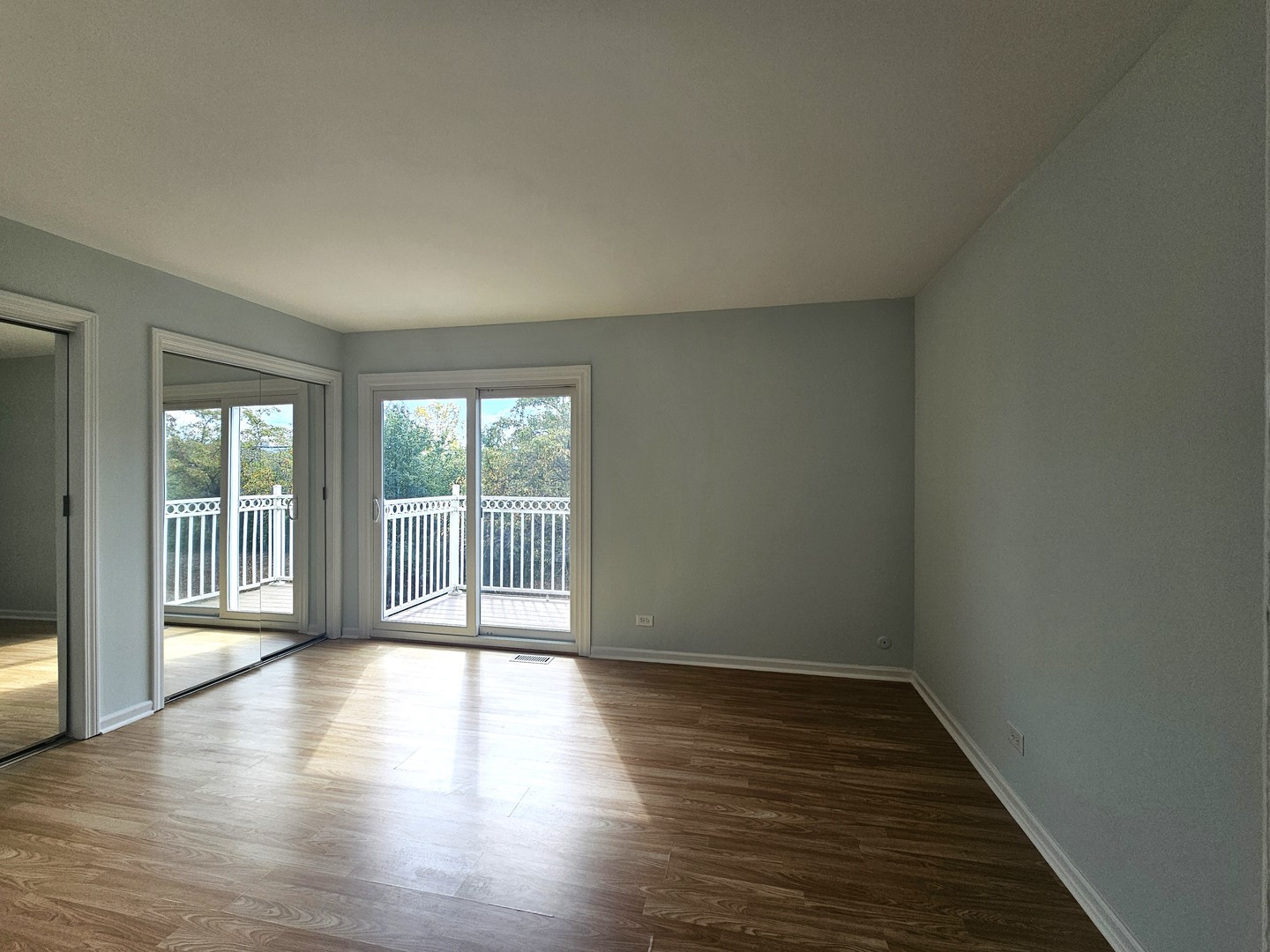 307 E Alpine Drive, Glendale Heights, IL 60139