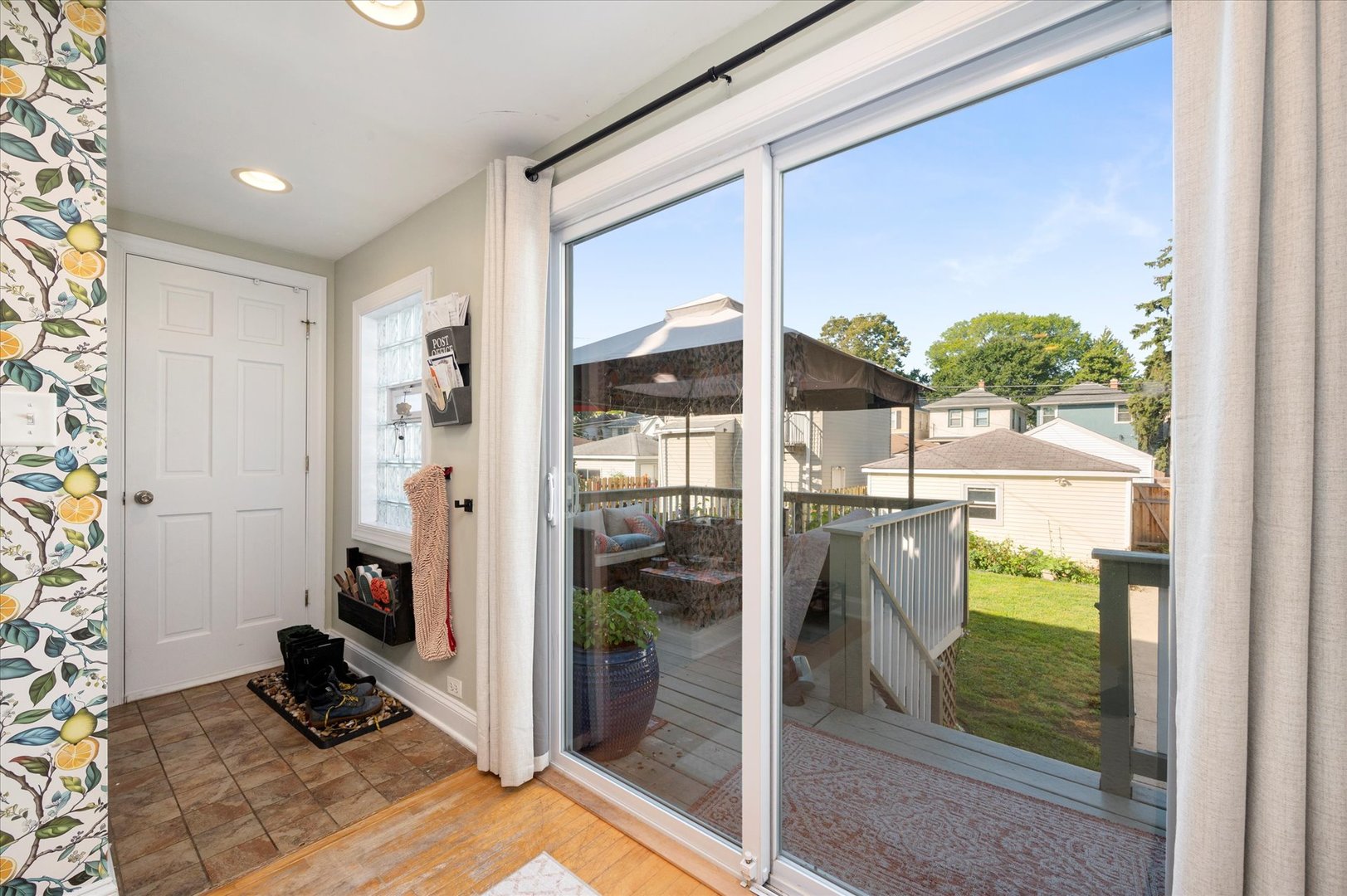 1157 Gunderson Avenue, Oak Park, IL 60304