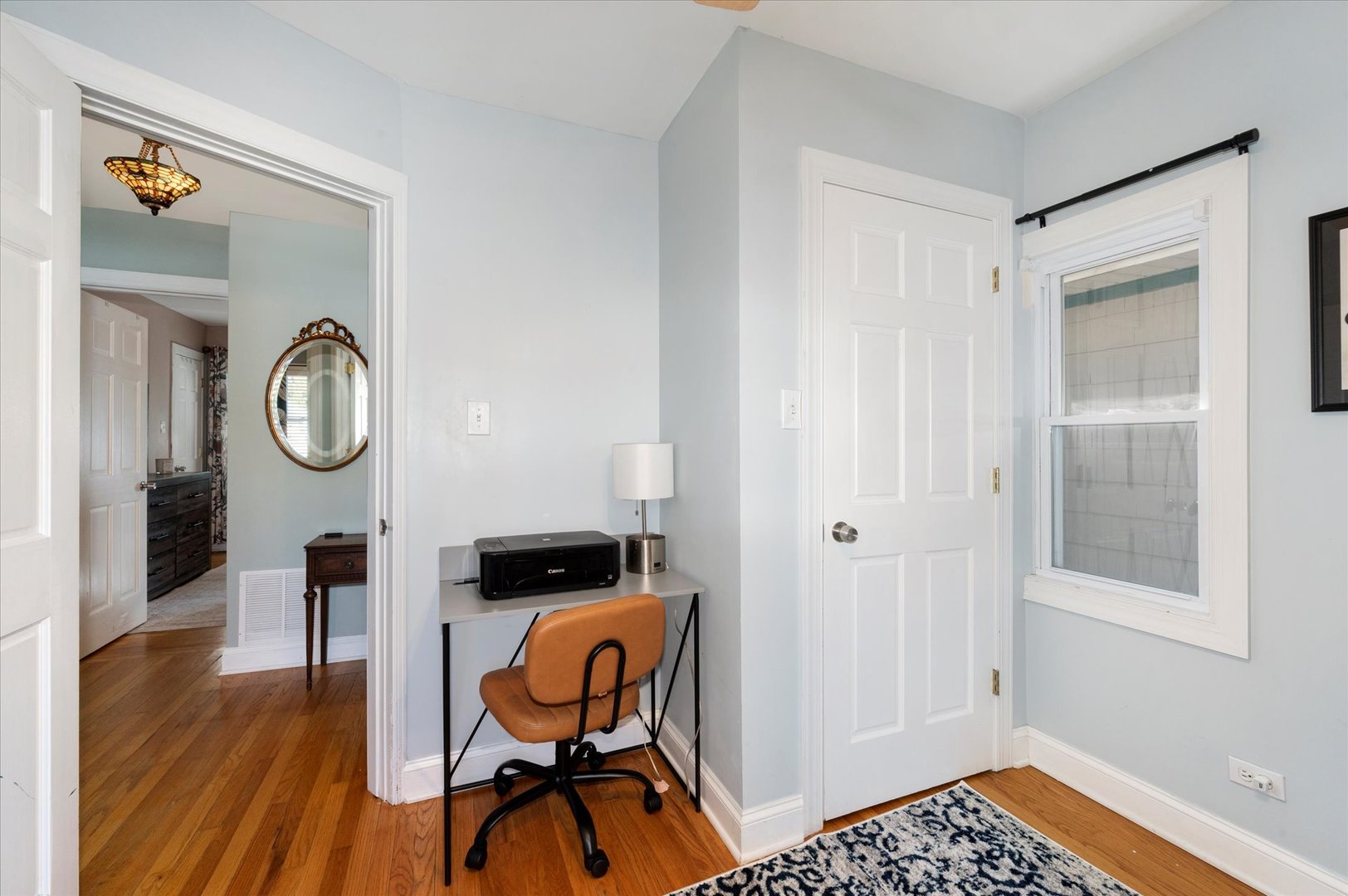 1157 Gunderson Avenue, Oak Park, IL 60304