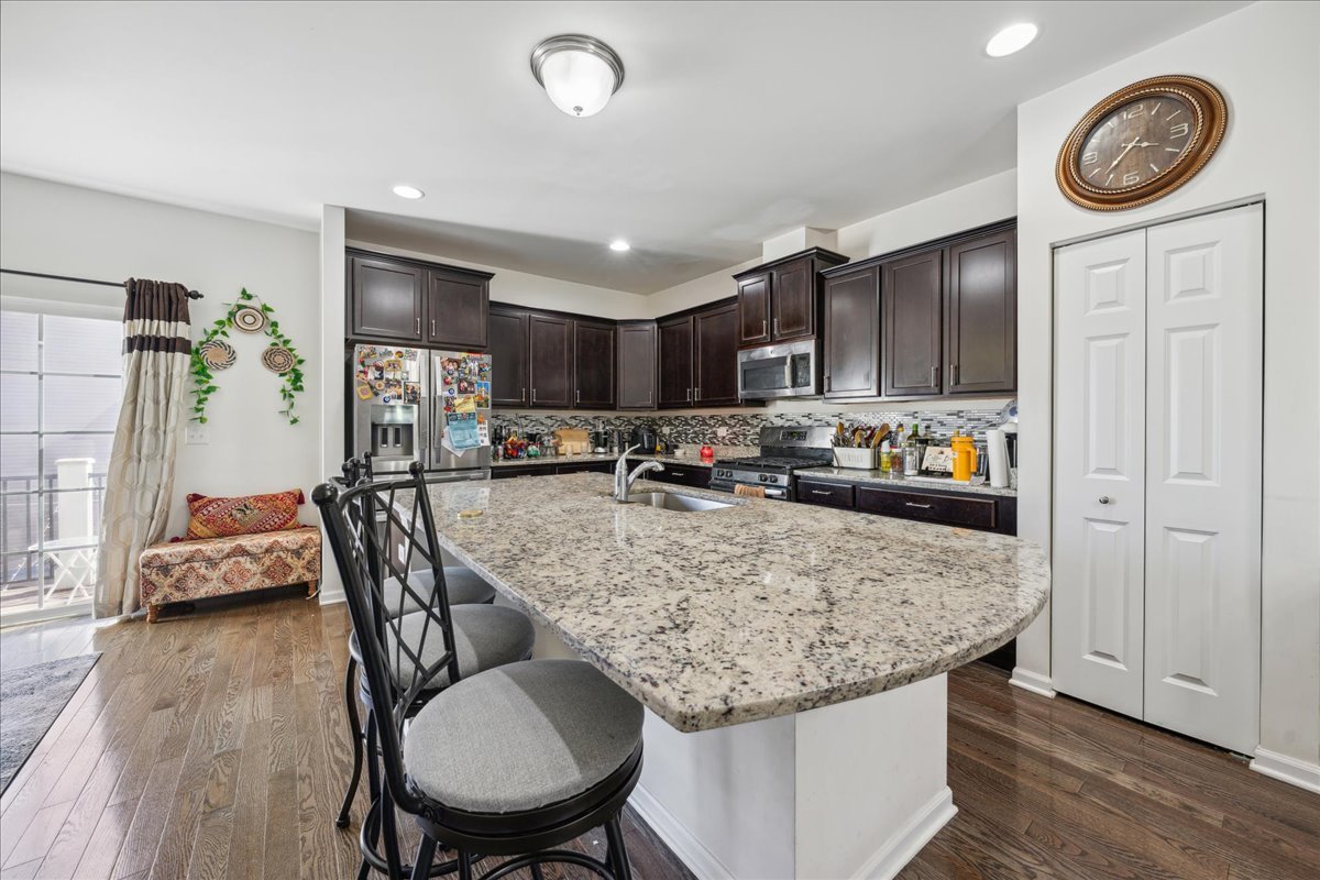 4277 Liberty Street #4277, Aurora, IL 60504