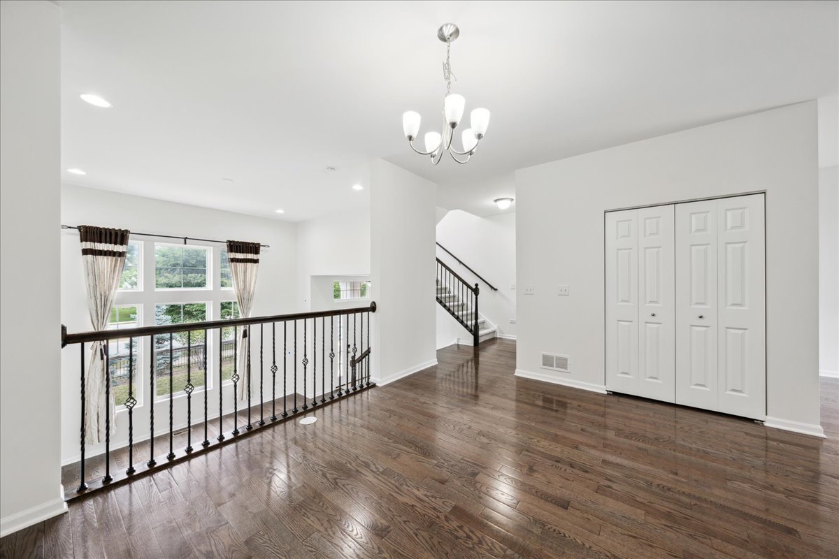 4277 Liberty Street #4277, Aurora, IL 60504