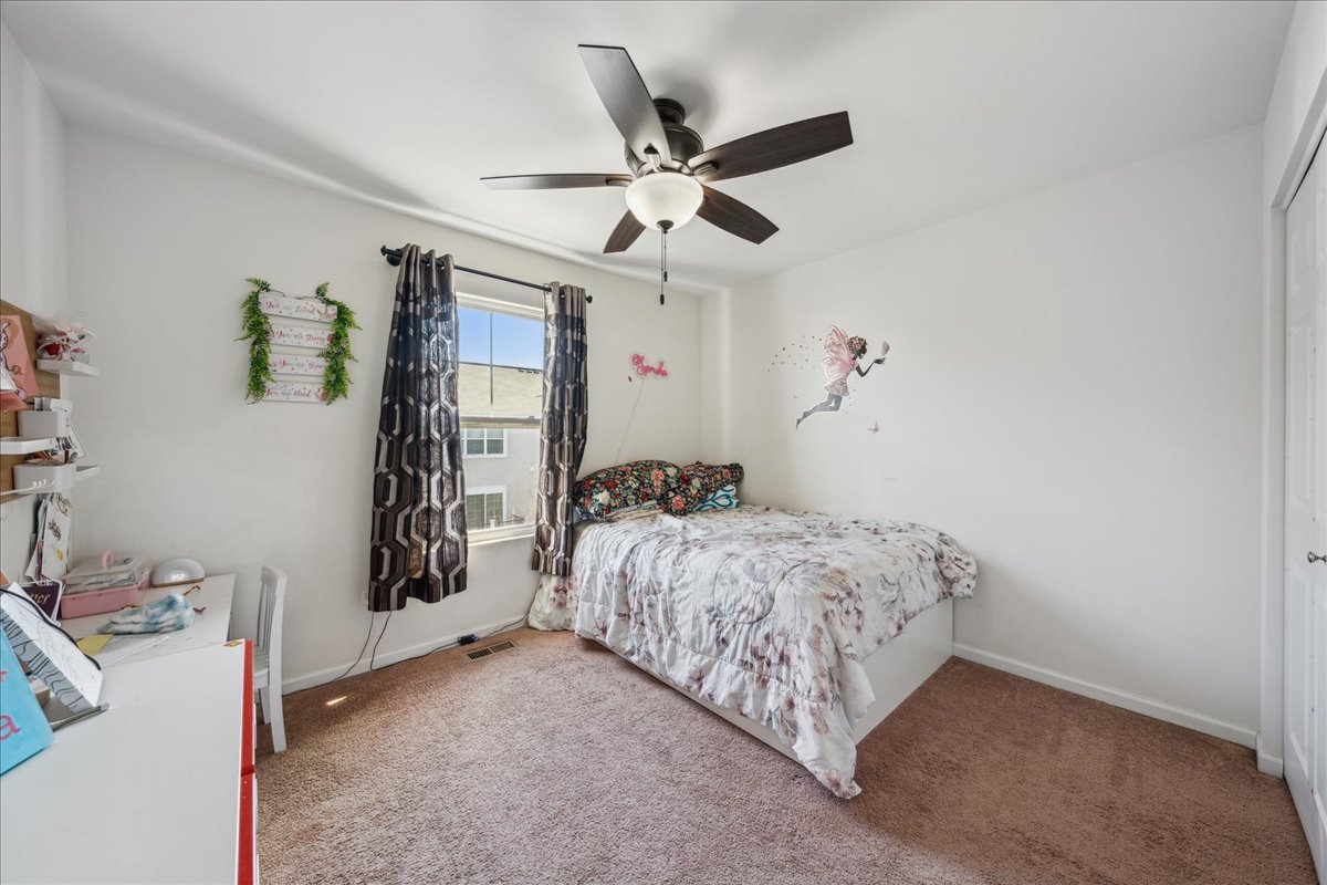 4277 Liberty Street #4277, Aurora, IL 60504