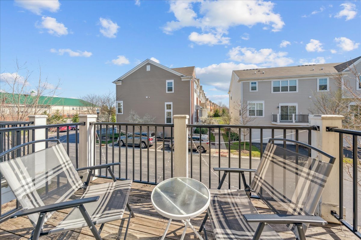 4277 Liberty Street #4277, Aurora, IL 60504