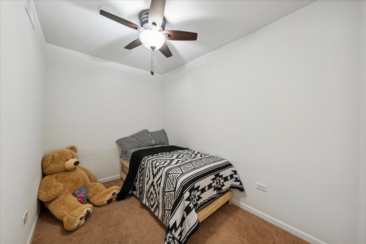 4277 Liberty Street #4277, Aurora, IL 60504