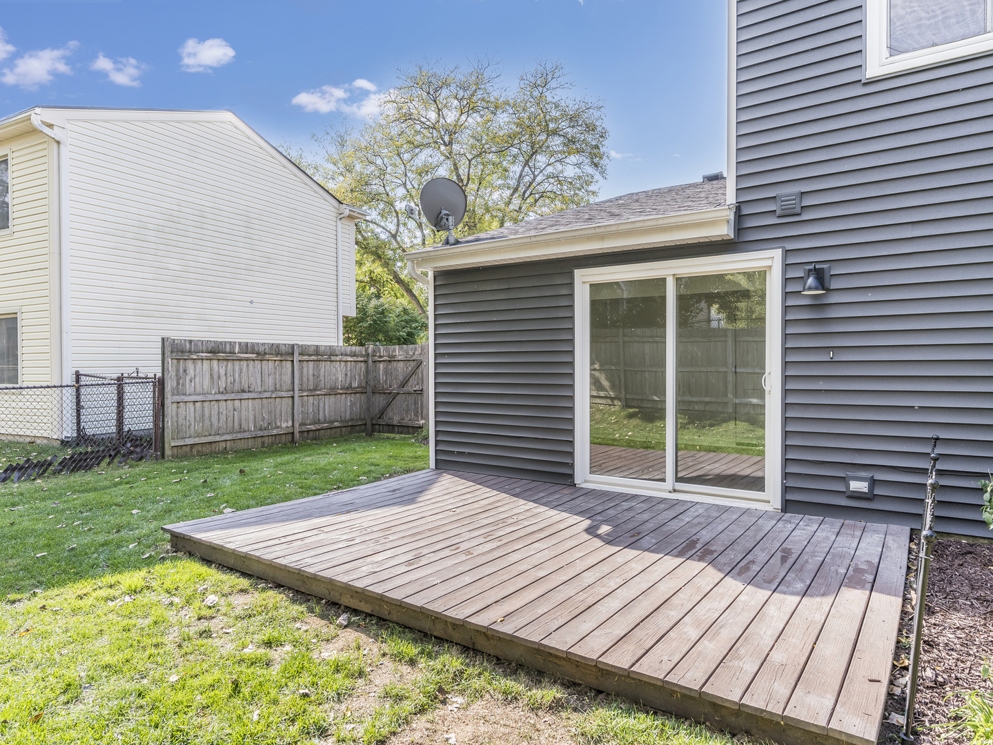 5015 Rochester Drive, Hoffman Estates, IL 60010