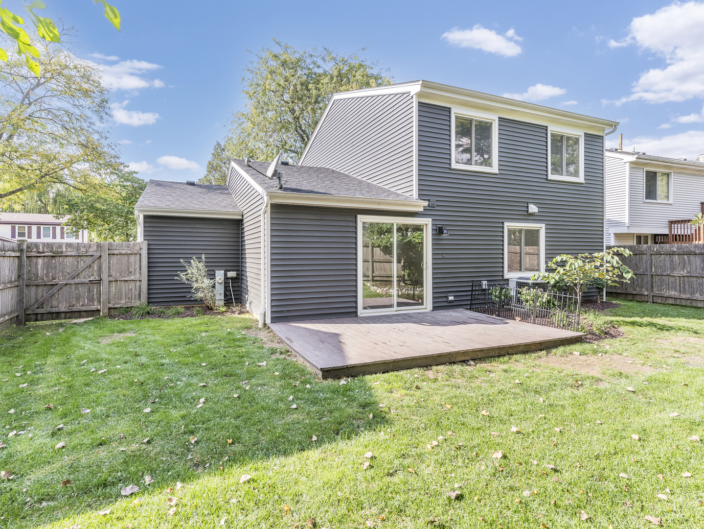 5015 Rochester Drive, Hoffman Estates, IL 60010