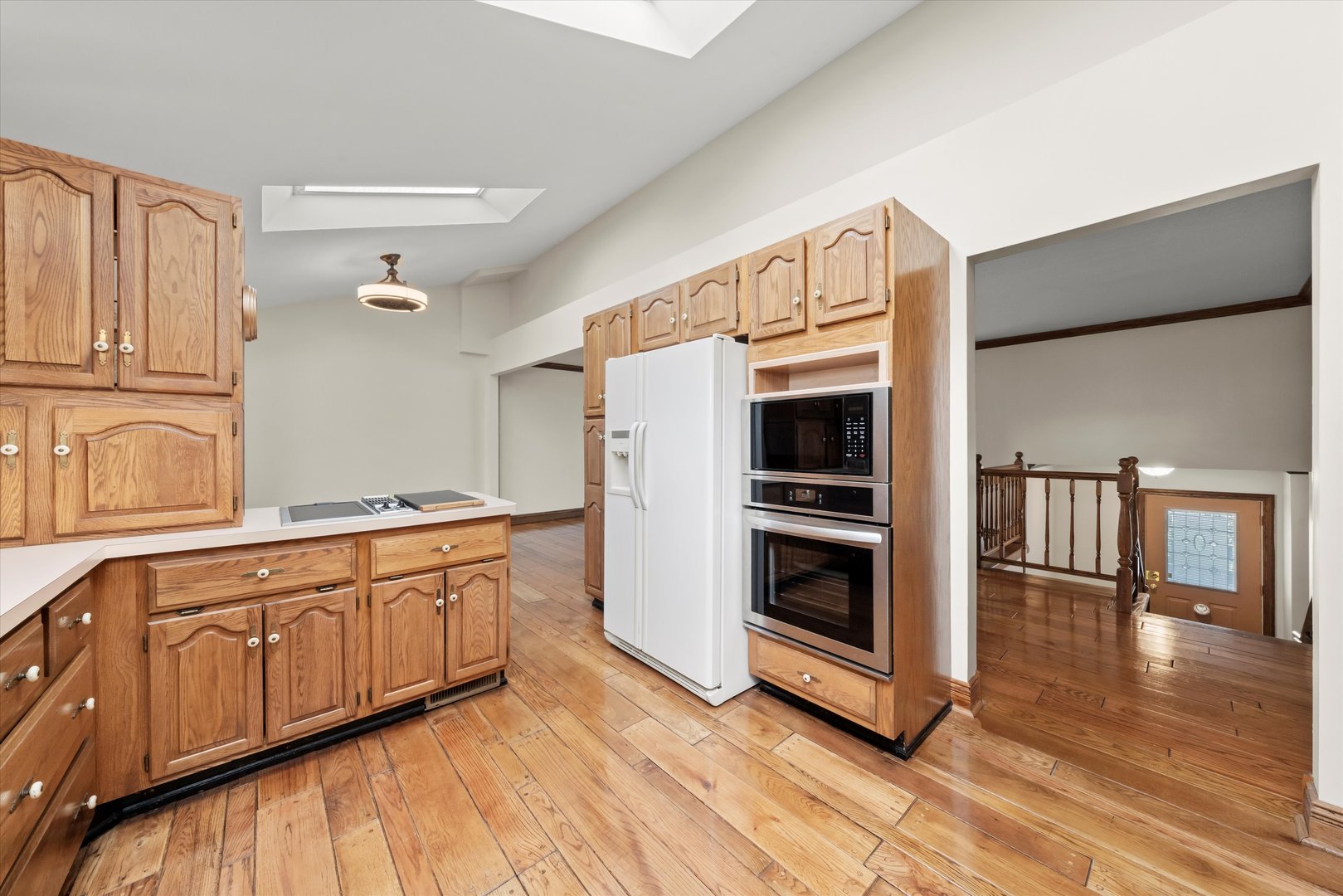 15100 Crescent Green Drive, Oak Forest, IL 60452