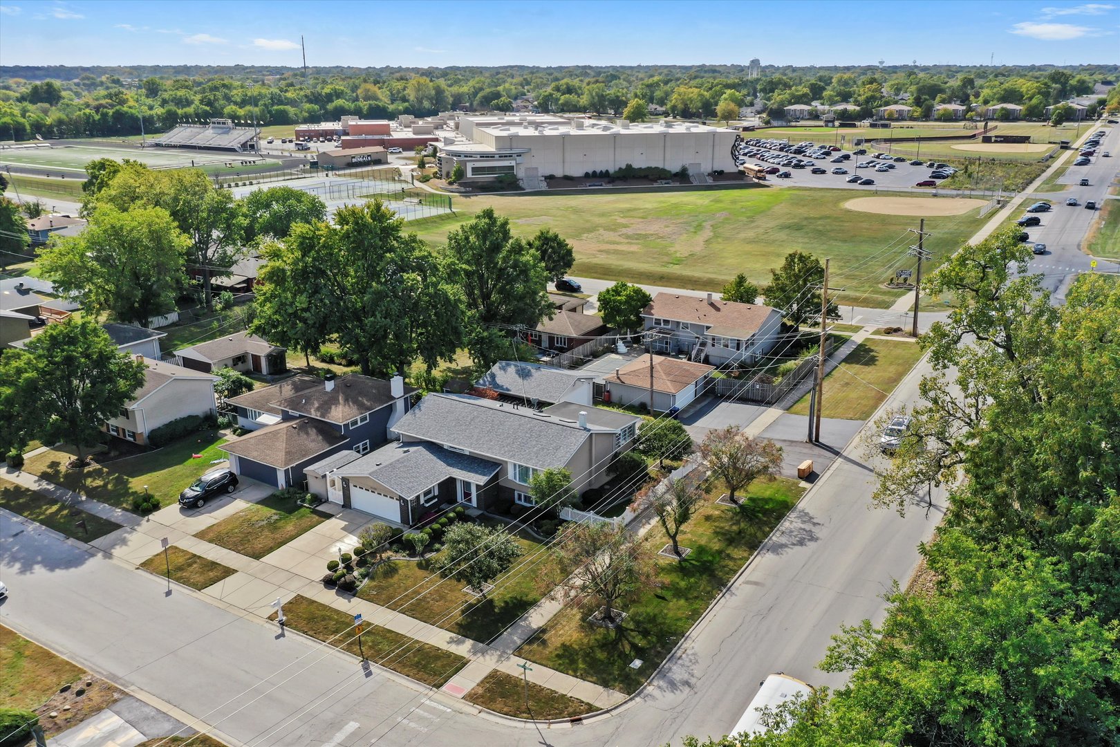 15100 Crescent Green Drive, Oak Forest, IL 60452