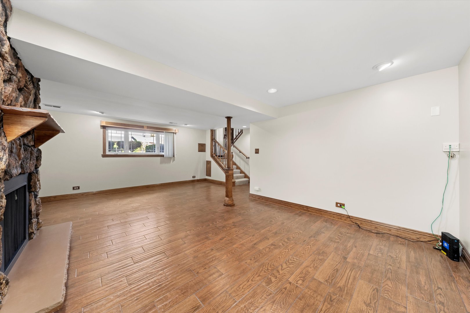 15100 Crescent Green Drive, Oak Forest, IL 60452