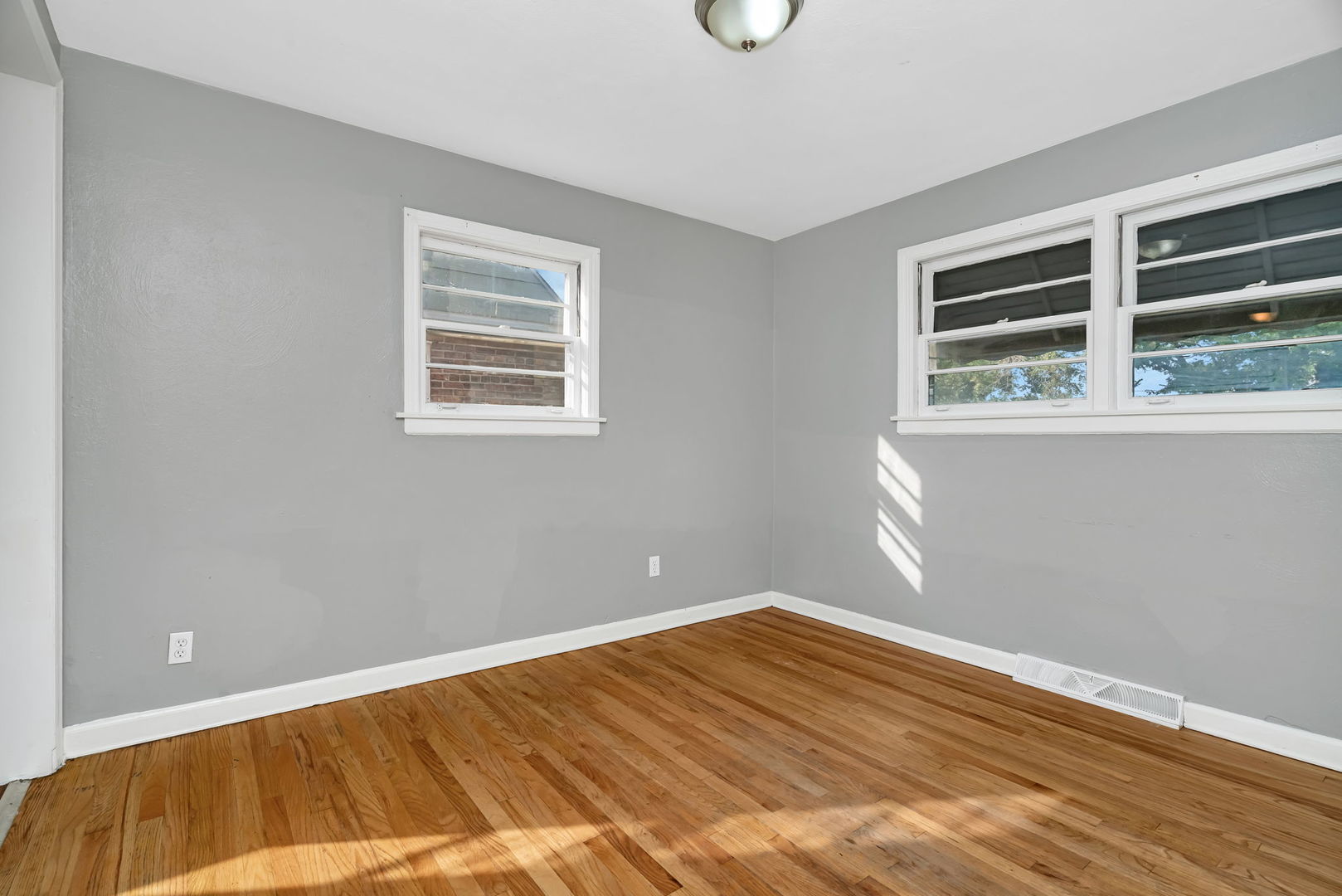 1481 Lincoln Avenue, Calumet City, IL 60409