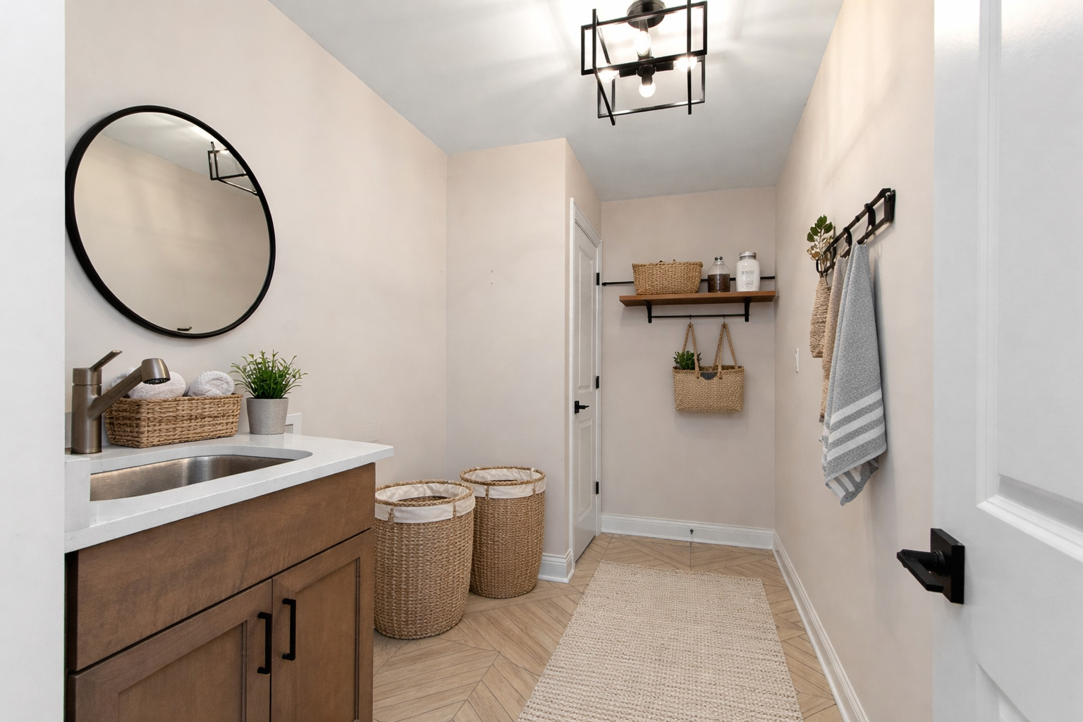 700 Czacki Street, Lemont, IL 60439